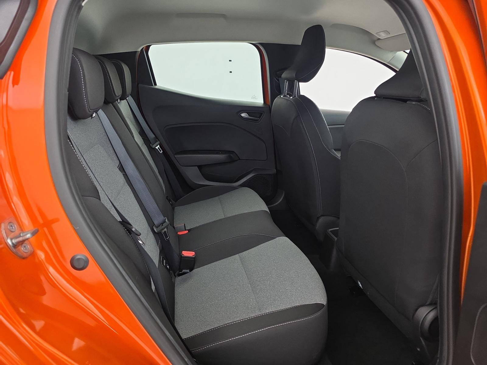 Vente en ligne Renault Clio 5 Clio TCe 90 au prix de 15 490 €