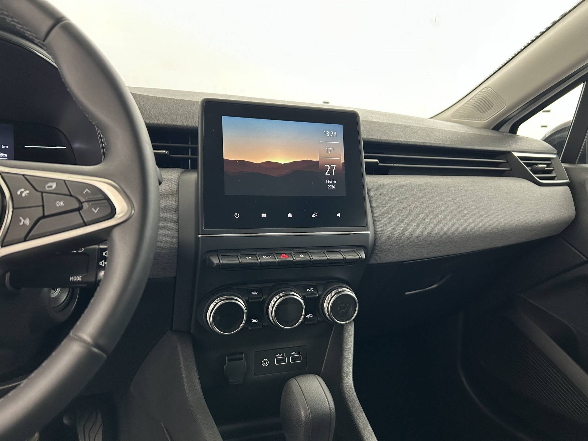 Vente en ligne Renault Clio 5 Clio E-Tech full hybrid 145 ch GSR2 au prix de 20 490 €