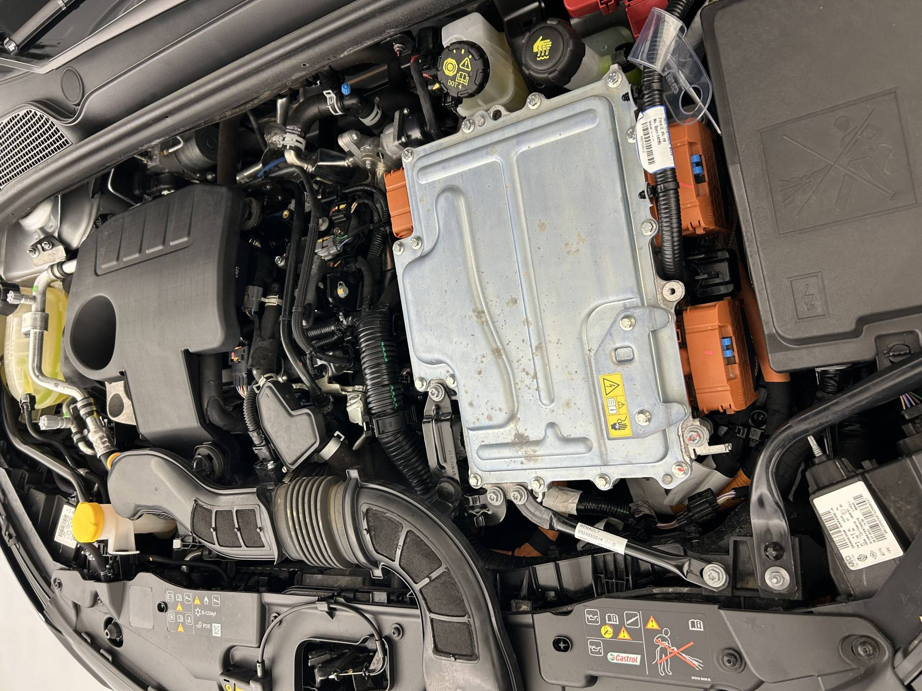 Vente en ligne Renault Clio 5 Clio E-Tech hybride 145 au prix de 17 490 €