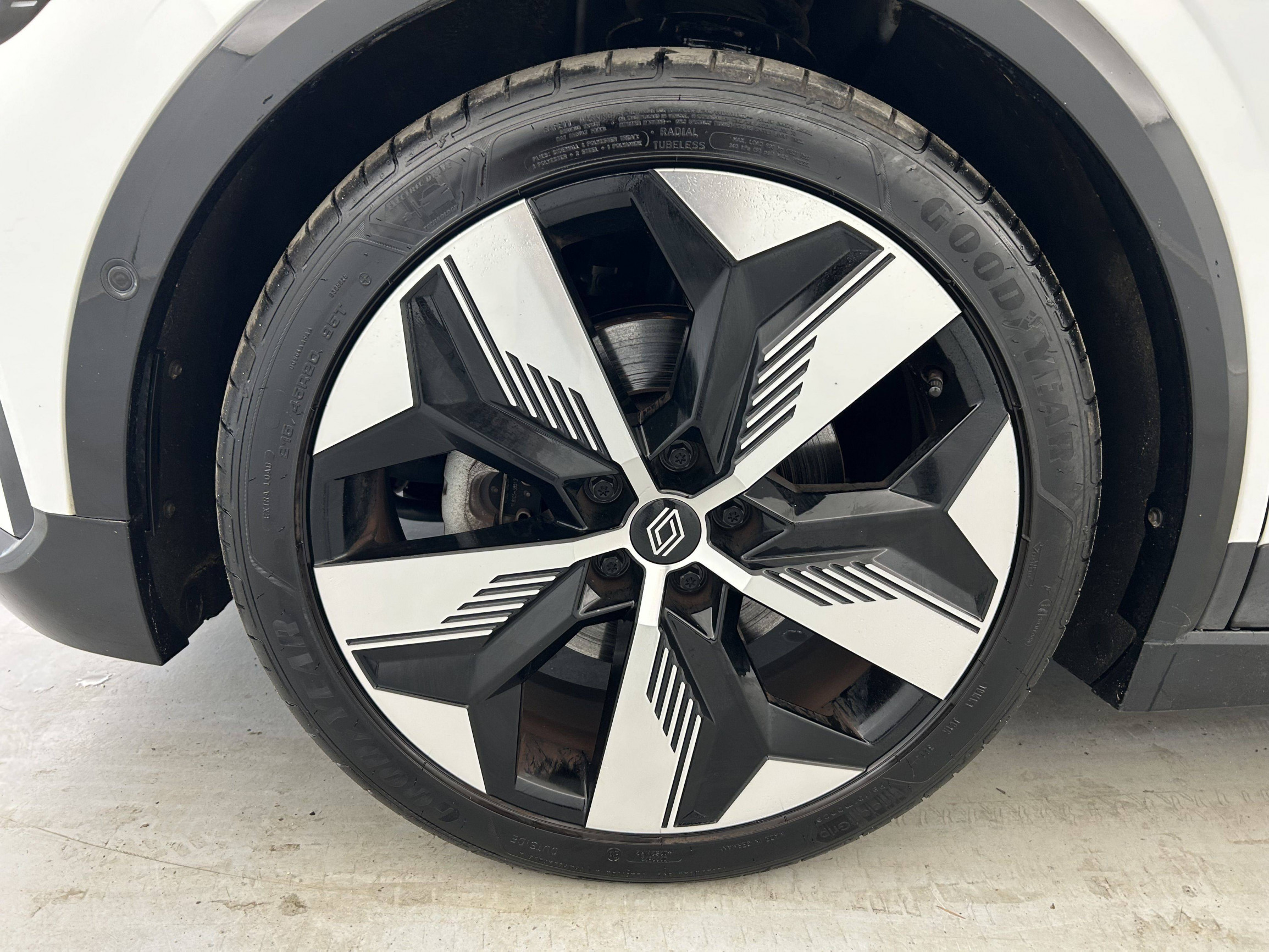 Vente en ligne Renault Megane E-Tech  EV60 220 ch optimum charge au prix de 24 990 €