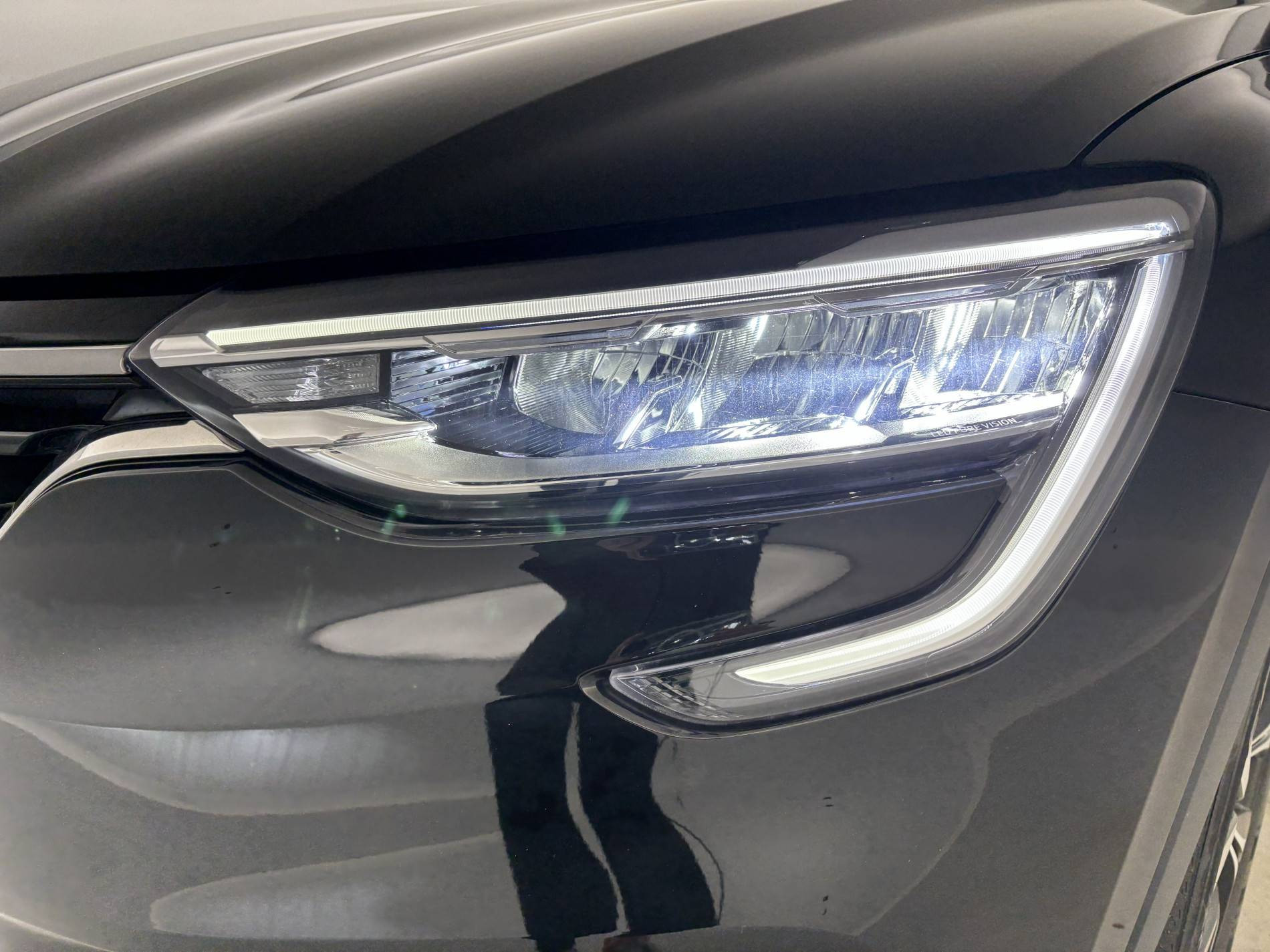 Vente en ligne Renault Arkana  mild hybrid 140 EDC FAP - 22 au prix de 18 390 €