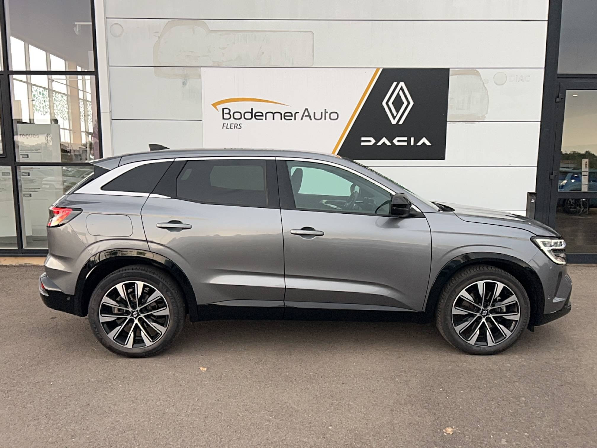 Vente en ligne Renault Austral  E-Tech hybrid 200 au prix de 23 490 €