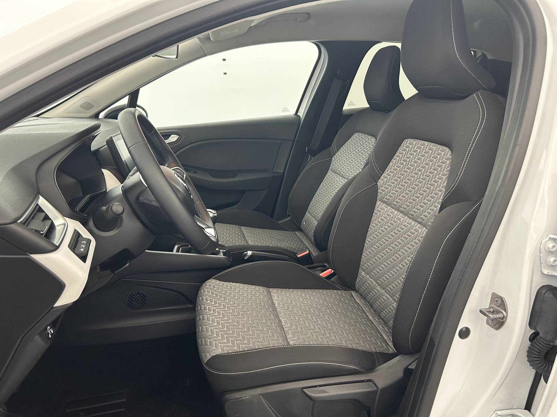Vente en ligne Renault Clio 5 Clio TCe 100 GPL au prix de 14 790 €