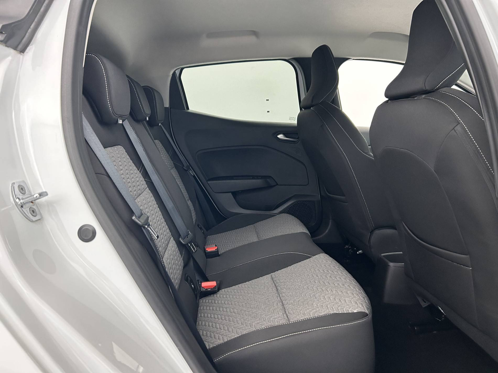 Vente en ligne Renault Clio 5 Clio SCe 65 au prix de 11 990 €