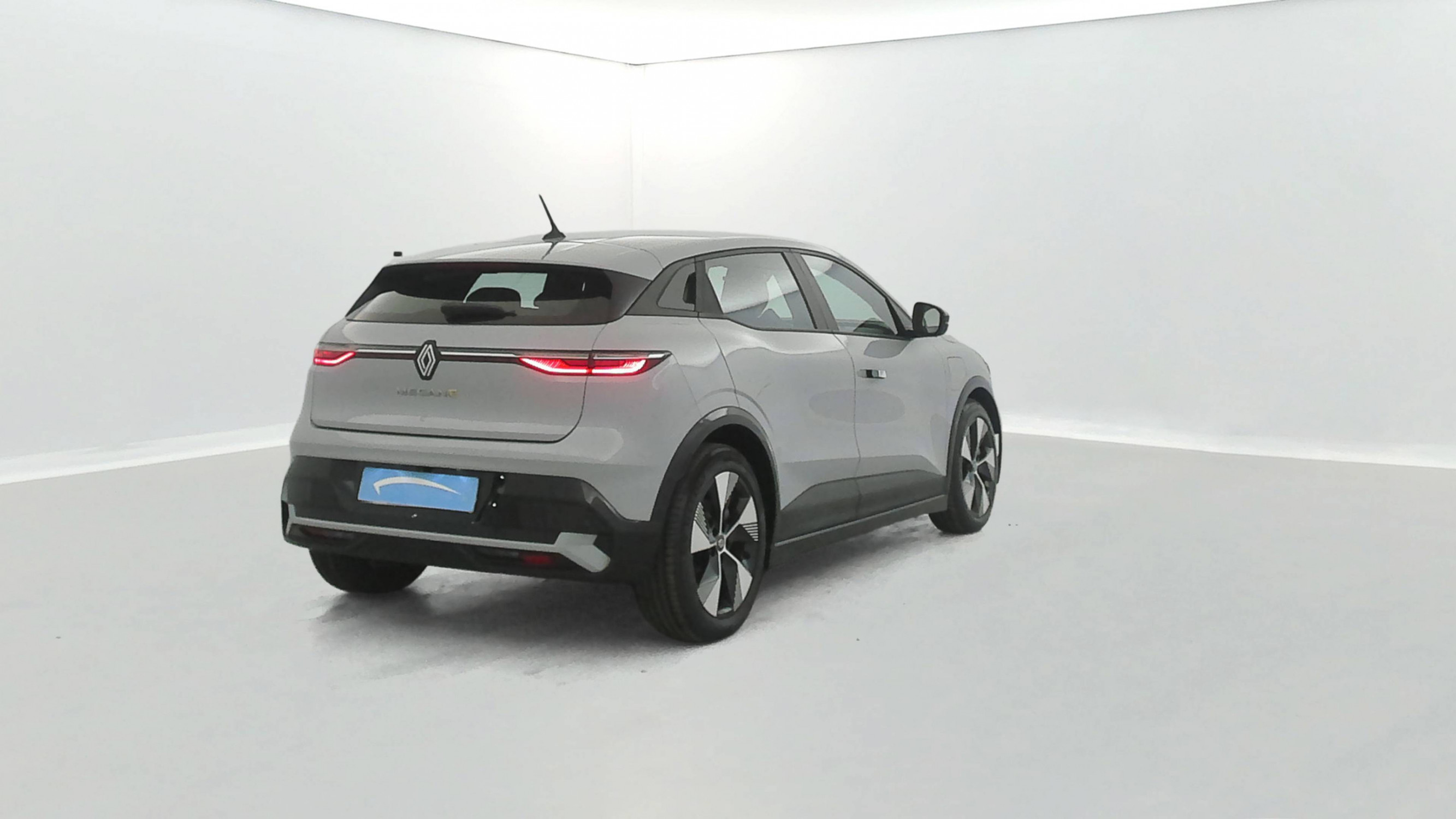 Vente en ligne Renault Megane E-Tech  EV60 220 ch super charge au prix de 24 990 €