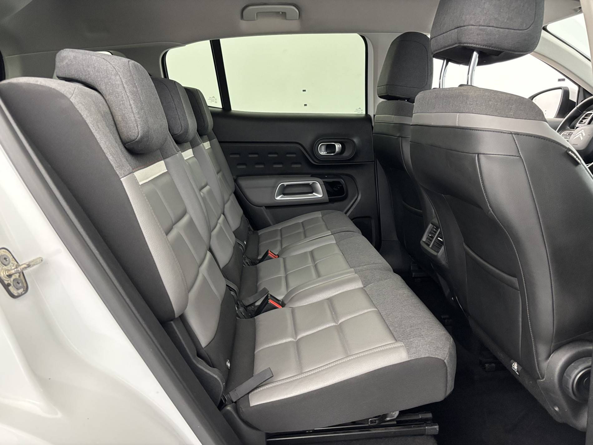 Vente en ligne Citroën C5 Aircross C5 Aircross BlueHDi 130 S&S EAT8 au prix de 17 190 €