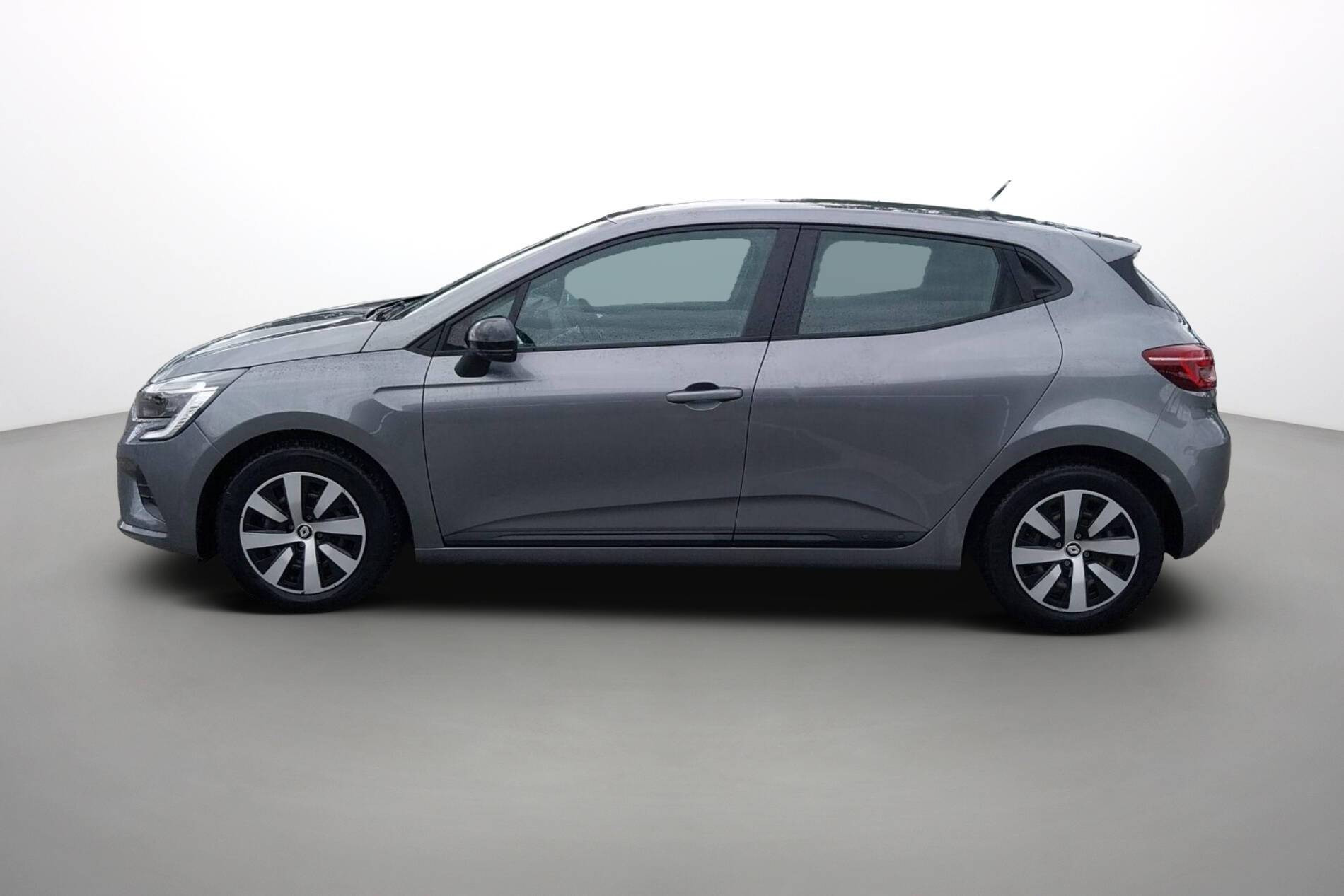 Vente en ligne Renault Clio 5 Clio E-Tech full hybrid 145 au prix de 14 990 €