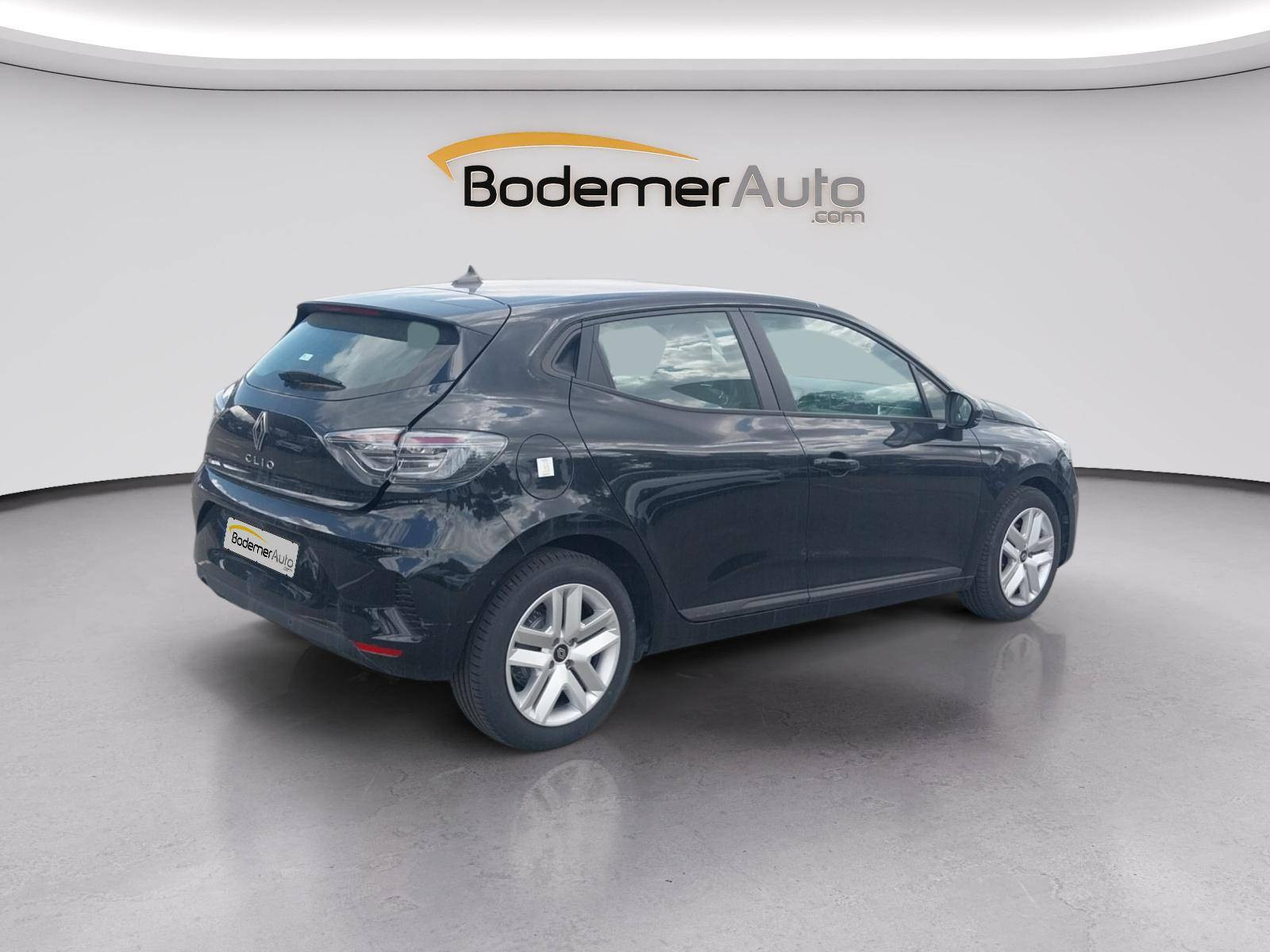 Vente en ligne Renault Clio 5 Clio Blue dCi 100 ch GSR2 au prix de 17 990 €