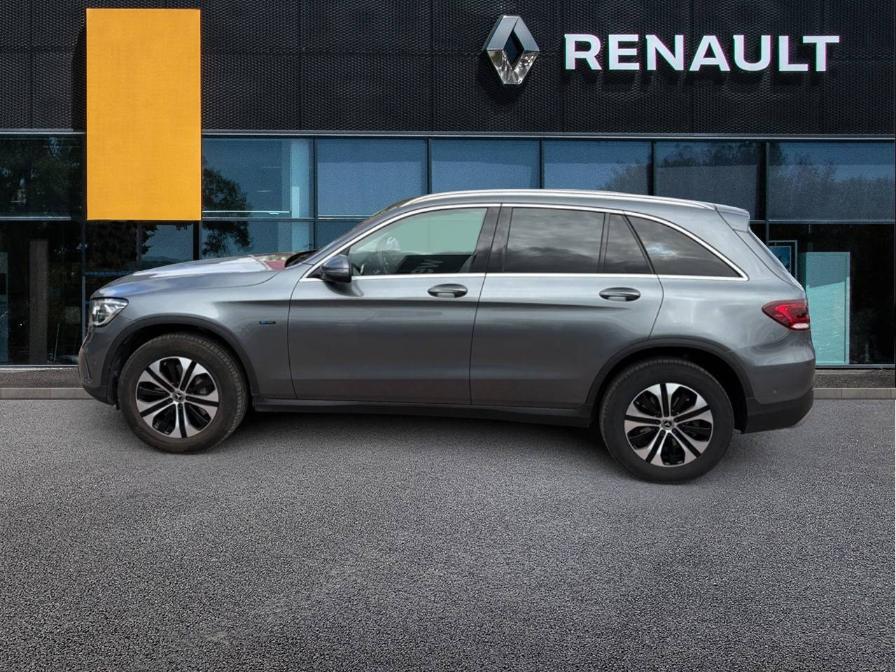 Vente en ligne Mercedes GLC  300 e EQ POWER 9G-Tronic 4Matic au prix de 33 990 €