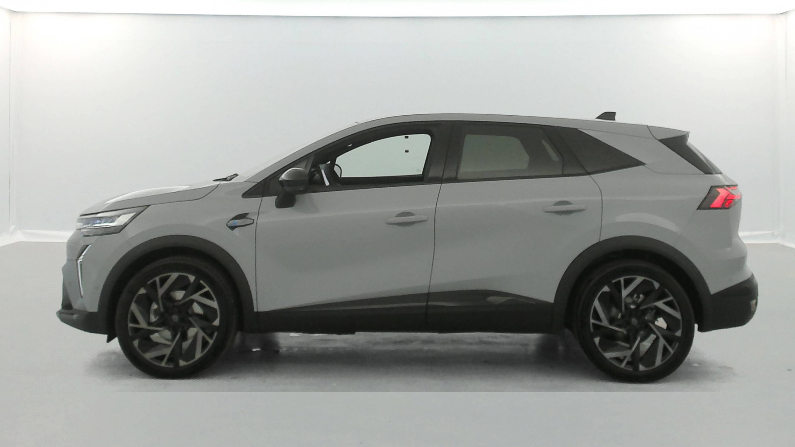Vente en ligne Renault Symbioz  E-Tech full hybrid 145 au prix de 27 990 €