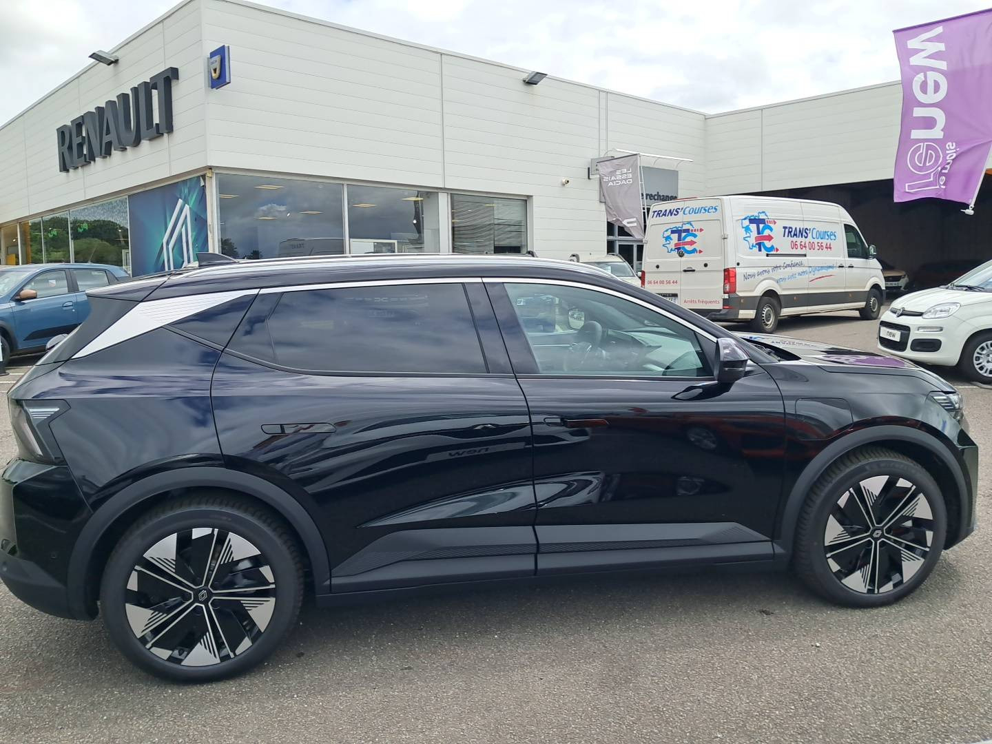 Vente en ligne Renault Scenic E-Tech Scenic E-Tech électrique 220 ch grande autonomie au prix de 49 740 €