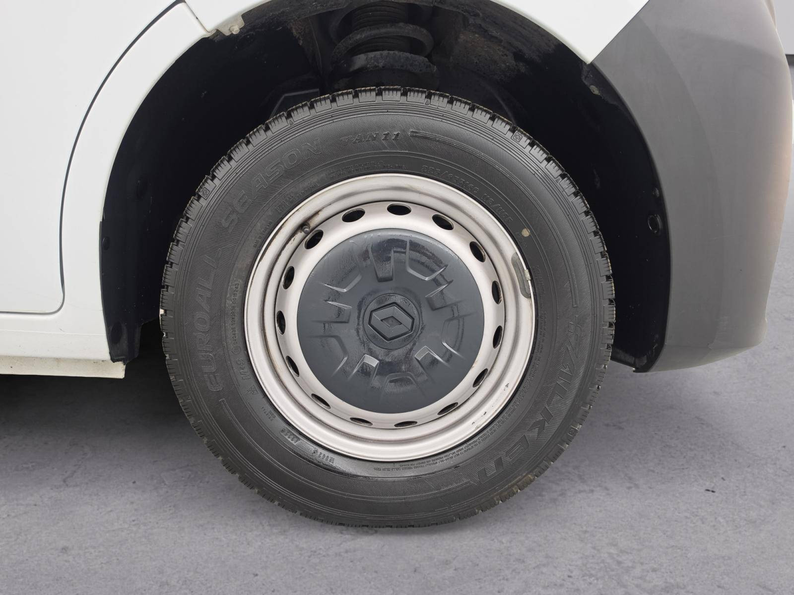 Vente en ligne Renault Master Fourgon MASTER FGN TRAC F3500 L3H3 BLUE DCI 135 au prix de 26 890 €