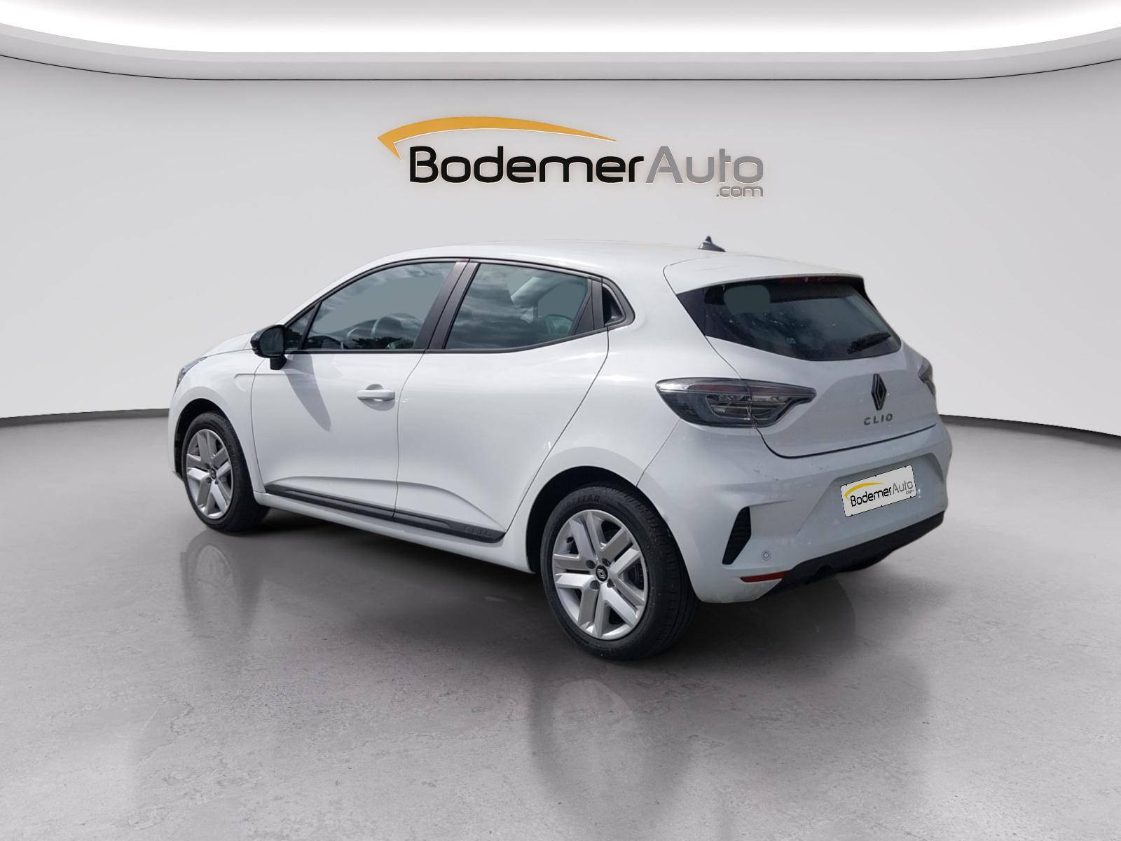 Vente en ligne Renault Clio 5 Clio Blue dCi 100 ch GSR2 au prix de 17 990 €