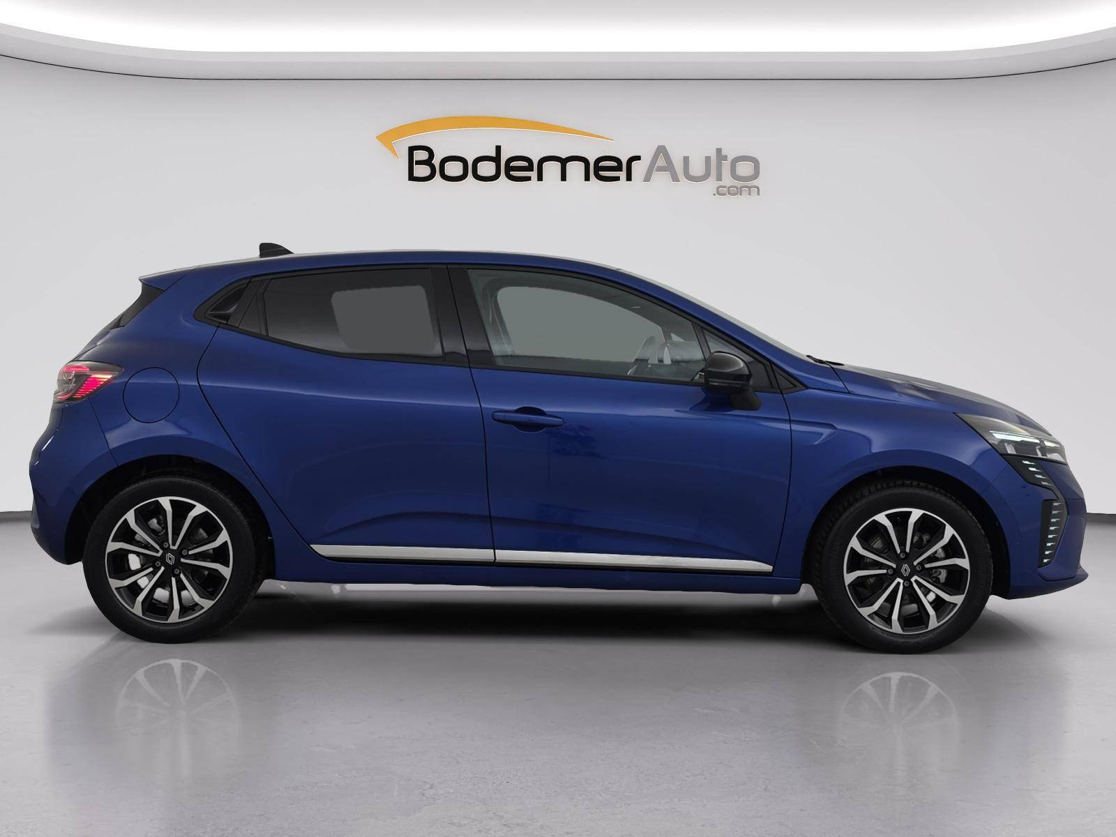 Vente en ligne Renault Clio 5 Clio E-Tech full hybrid 145 ch GSR2 au prix de 20 990 €