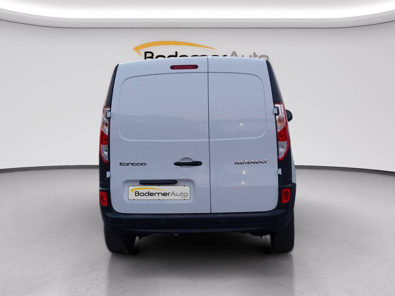 Vente en ligne Renault Kangoo Express  BLUE DCI 95 au prix de 11 990 €