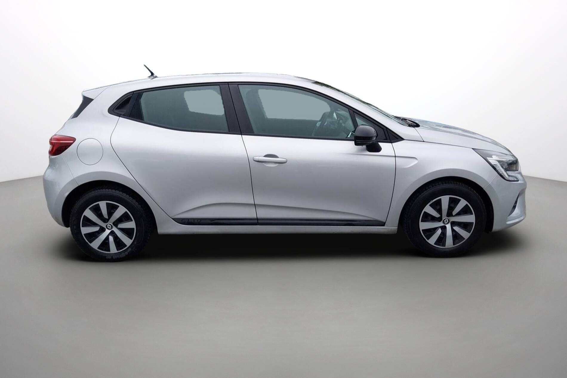 Vente en ligne Renault Clio 5 Clio TCe 90 au prix de 13 490 €