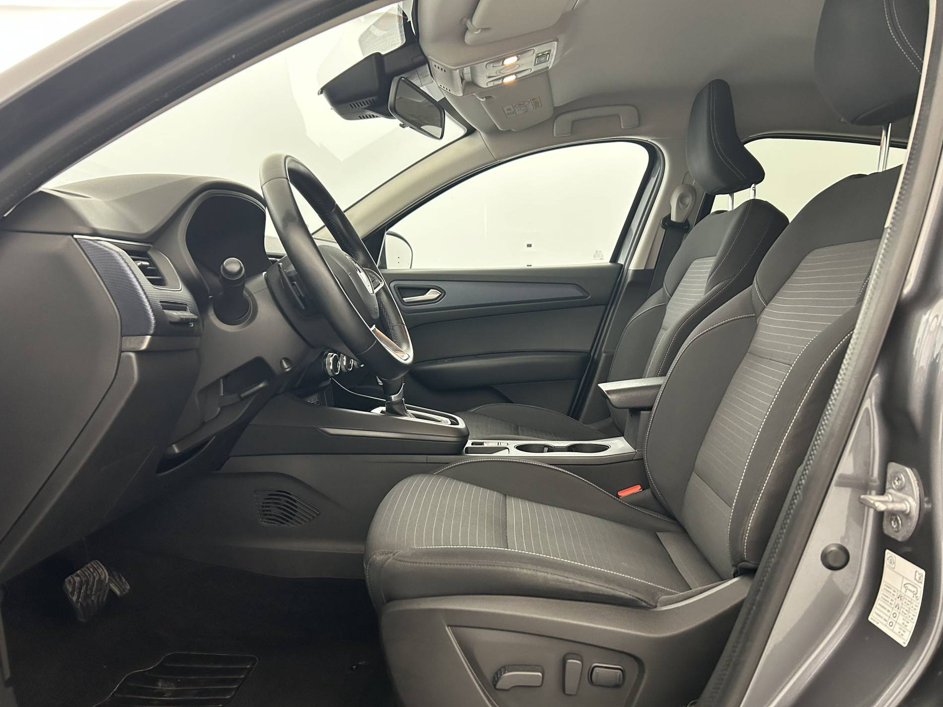 Vente en ligne Renault Arkana  TCe 140 EDC FAP au prix de 16 900 €