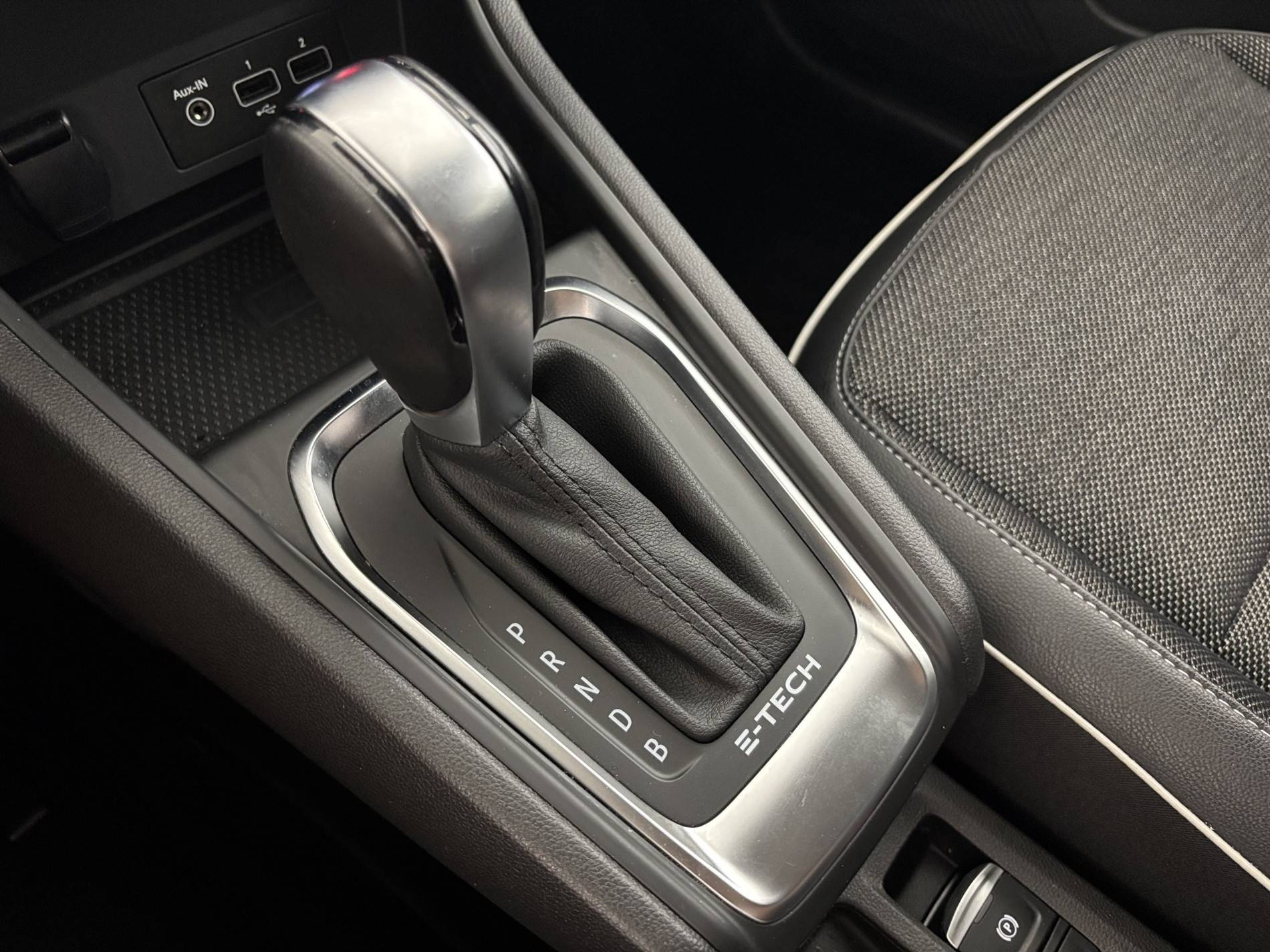 Vente en ligne Renault Captur  E-Tech 145 - 21 au prix de 19 490 €