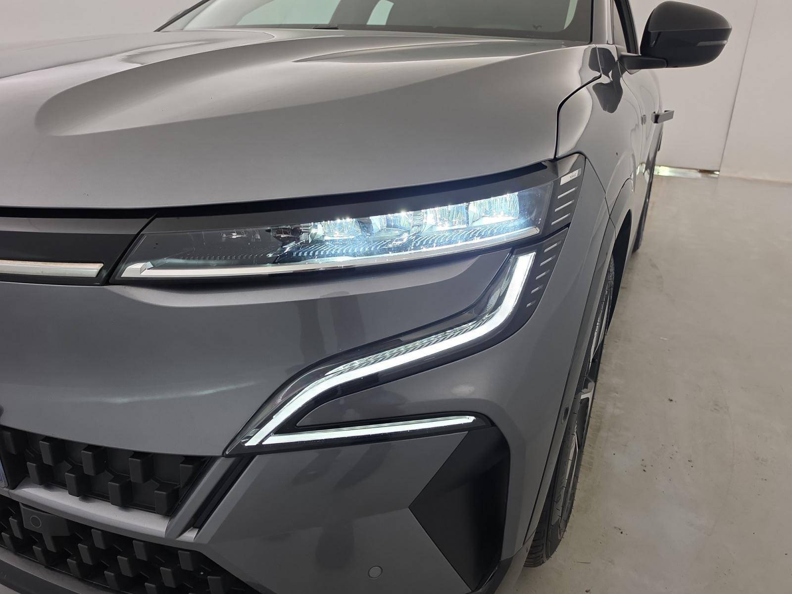 Vente en ligne Renault Megane E-Tech  EV40 130ch standard charge au prix de 19 990 €
