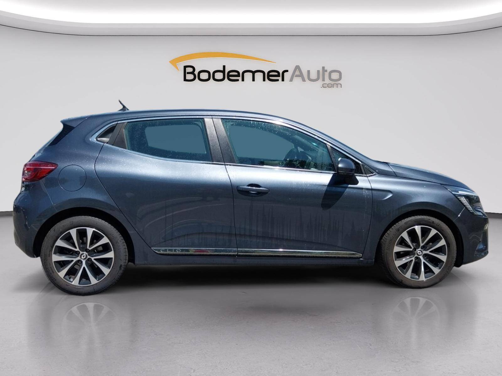 Vente en ligne Renault Clio 5 Clio TCe 90 - 21N au prix de 14 990 €