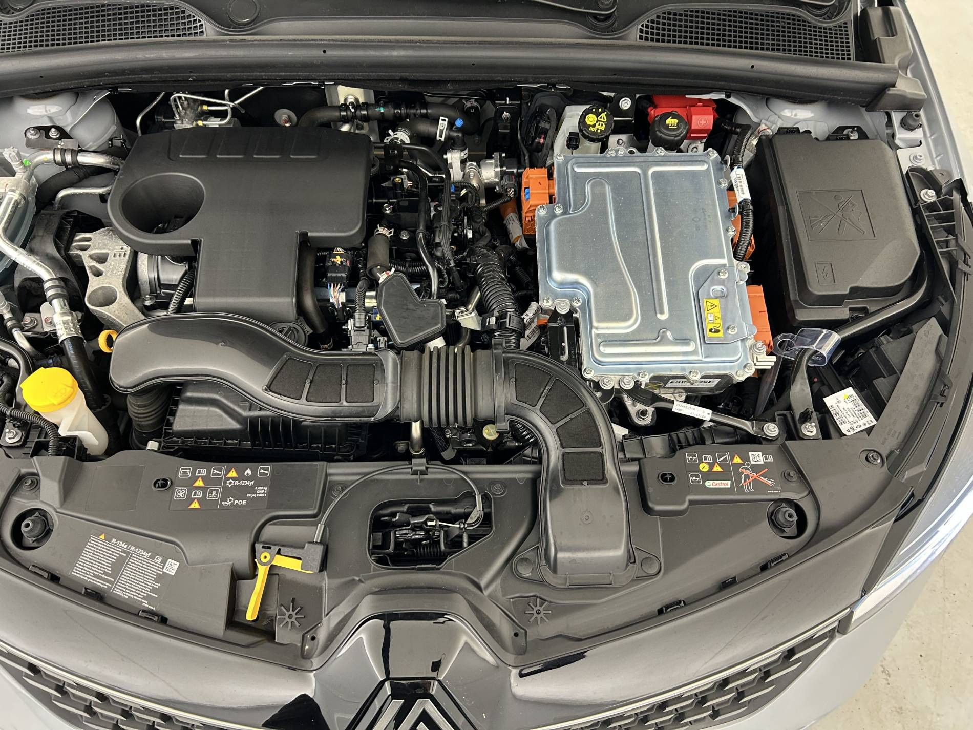 Vente en ligne Renault Clio 5 Clio E-Tech full hybrid 145 au prix de 21 990 €