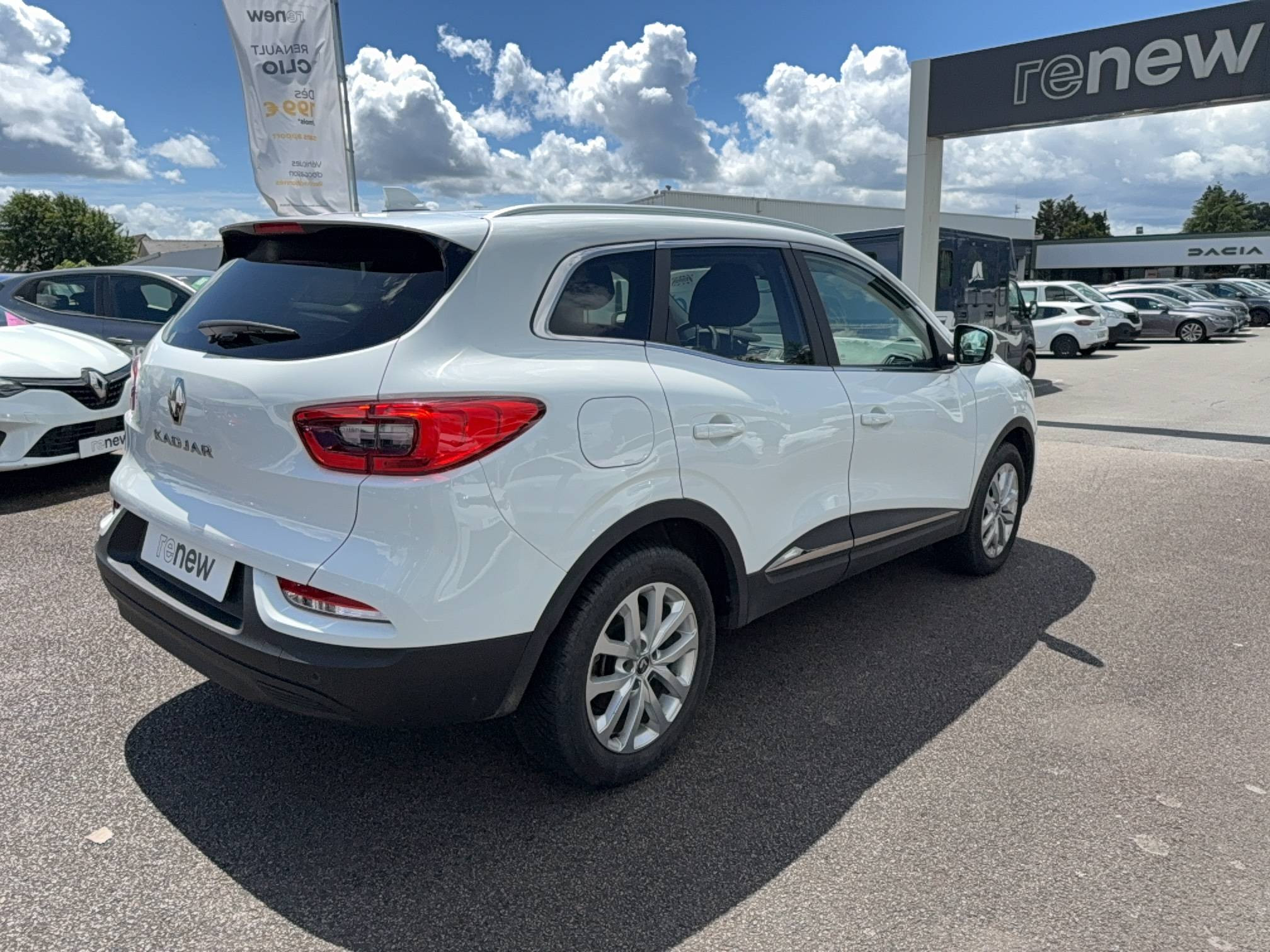 Vente en ligne Renault Kadjar  Blue dCi 115 au prix de 16 590 €