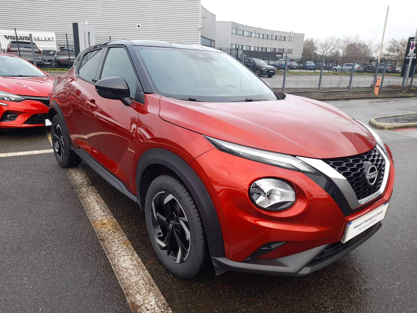 Vente en ligne Nissan Juke F16A SHADOW DIG-T 114 au prix de 18 690 €