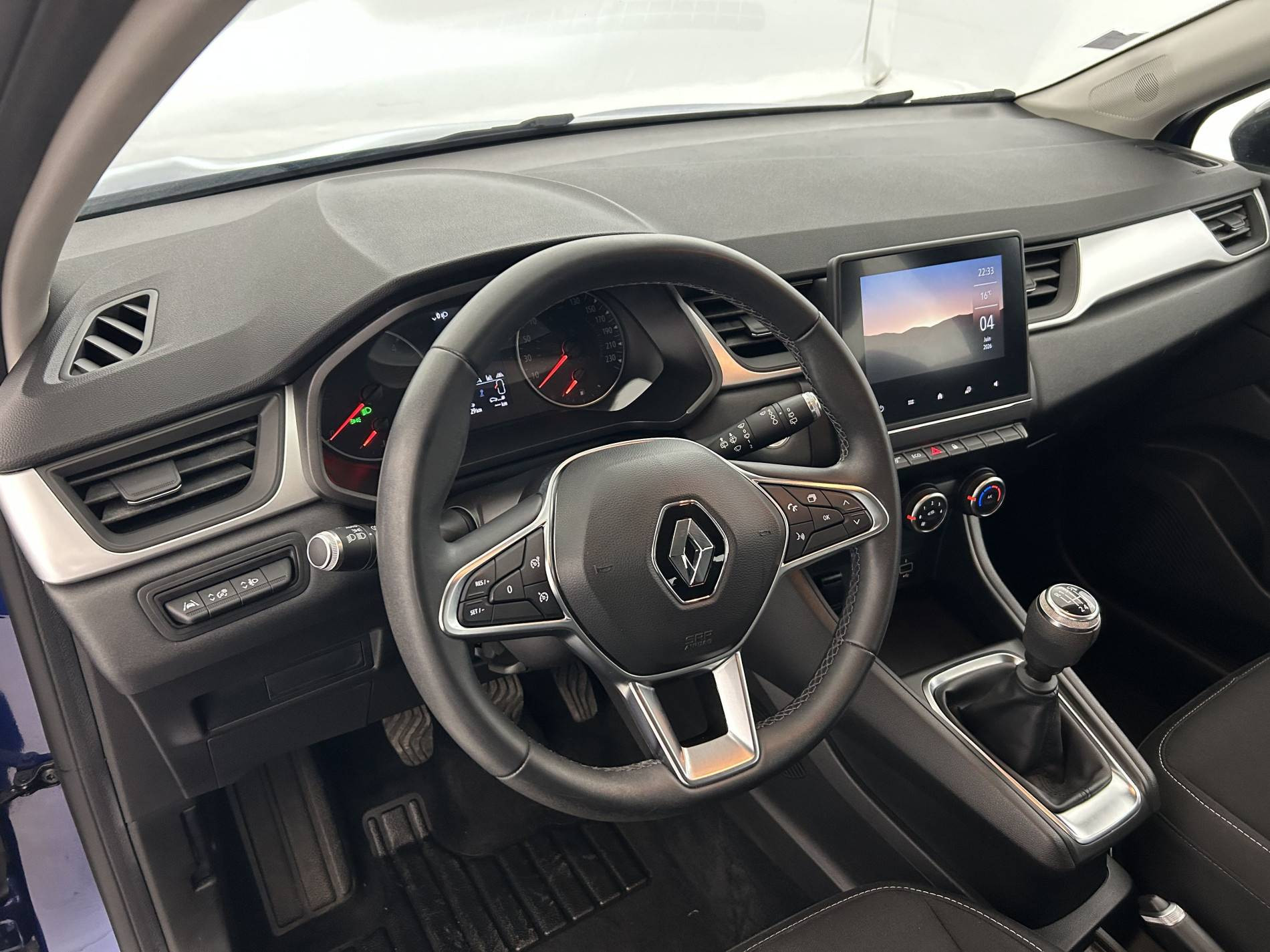 Vente en ligne Renault Captur  Blue dCi 95 au prix de 14 990 €