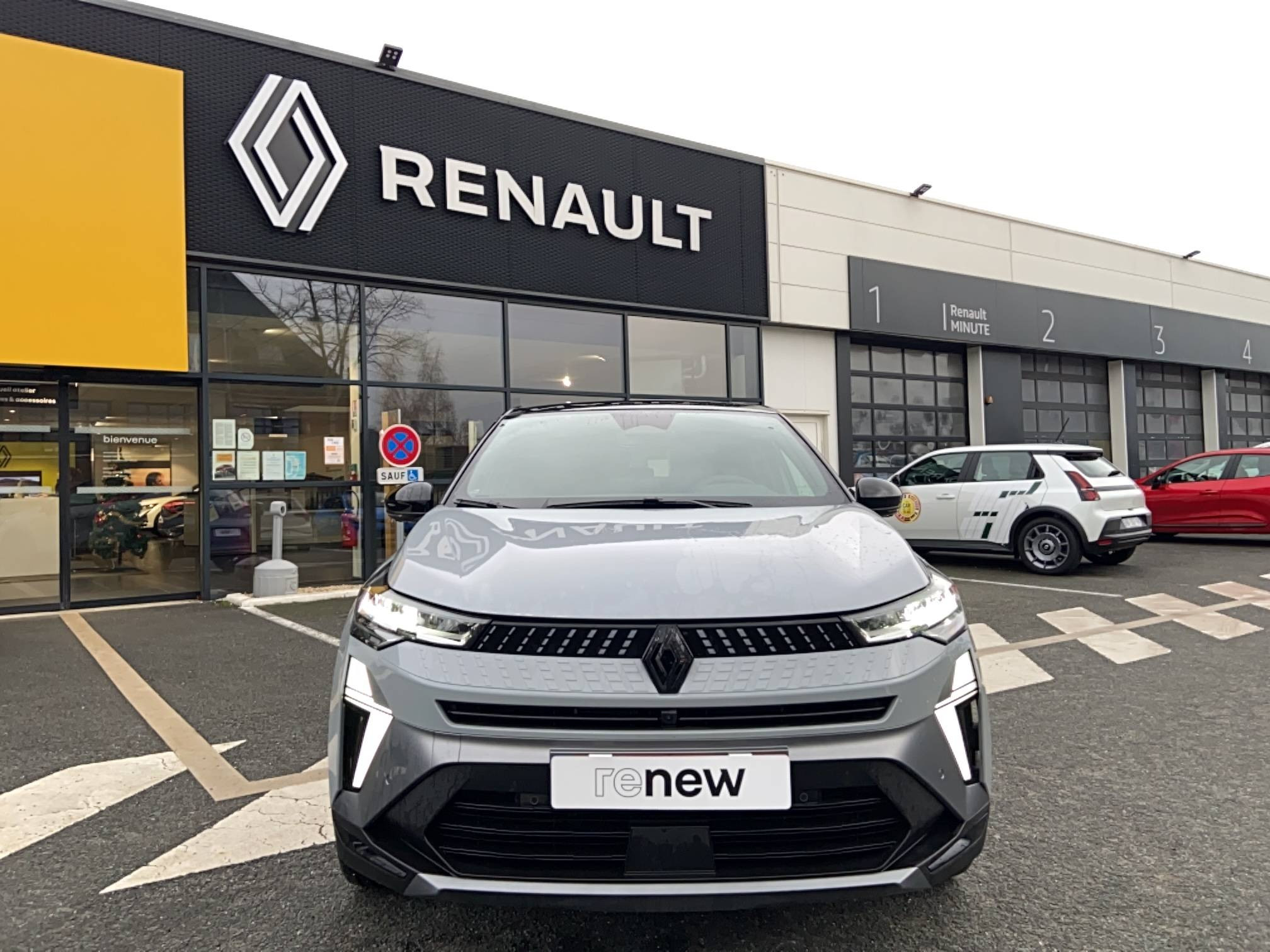 Renault Captur  E-Tech full hybrid 160 ch occasion de 2025 en vente à Argentan