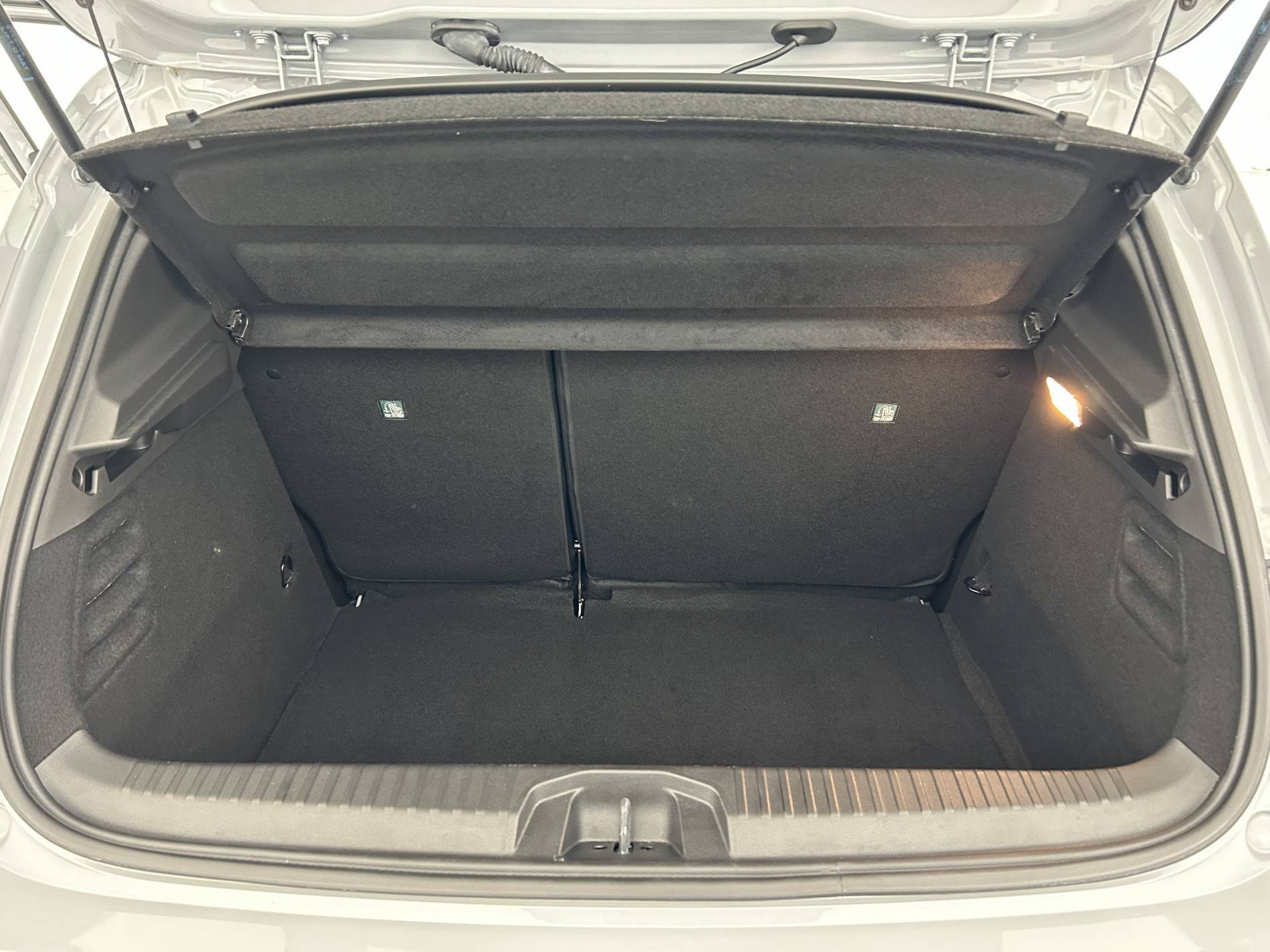 Vente en ligne Renault Clio 5 Clio TCe 90 au prix de 16 490 €