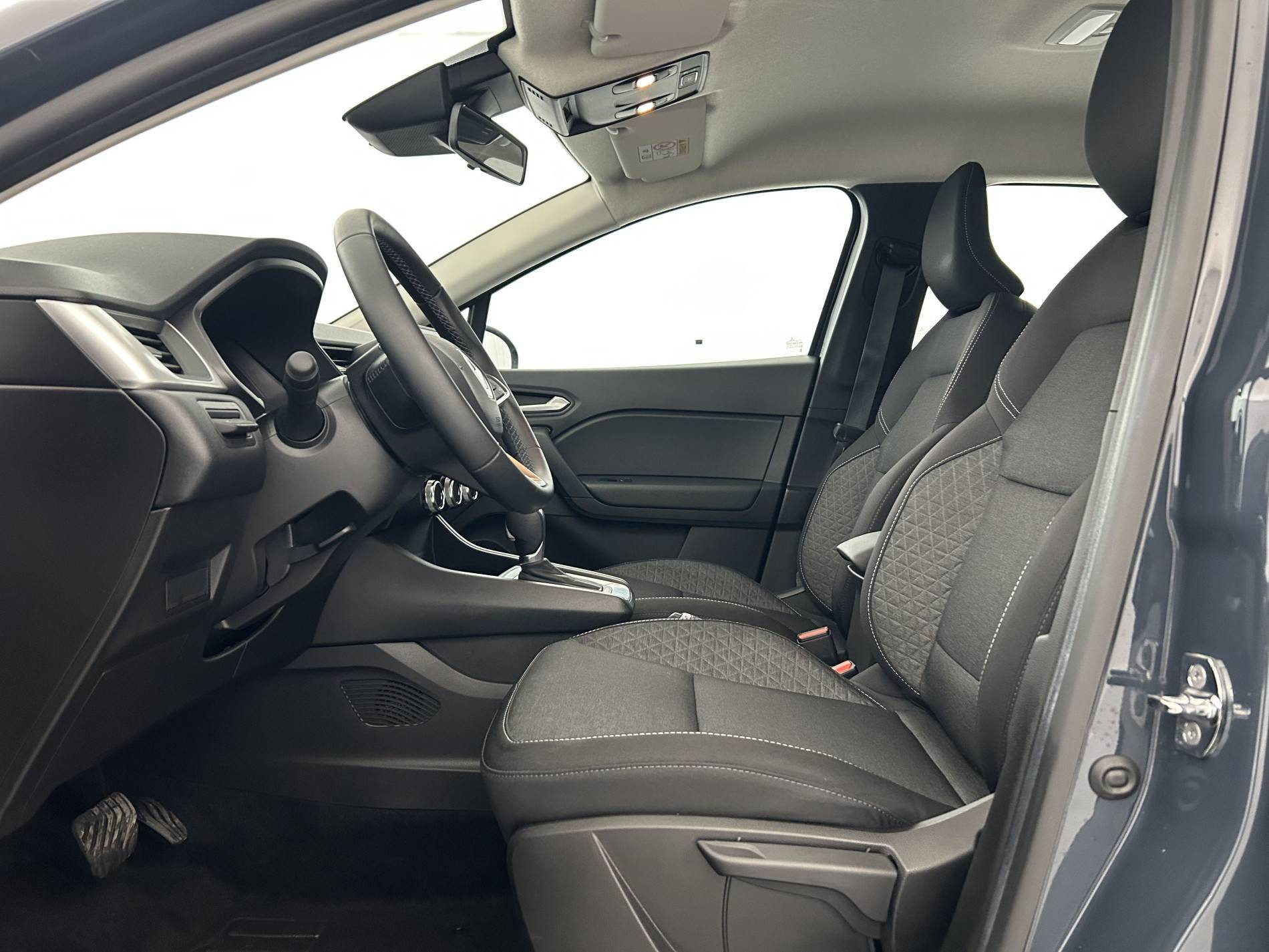 Vente en ligne Renault Captur  E-Tech full hybrid 145 au prix de 19 300 €