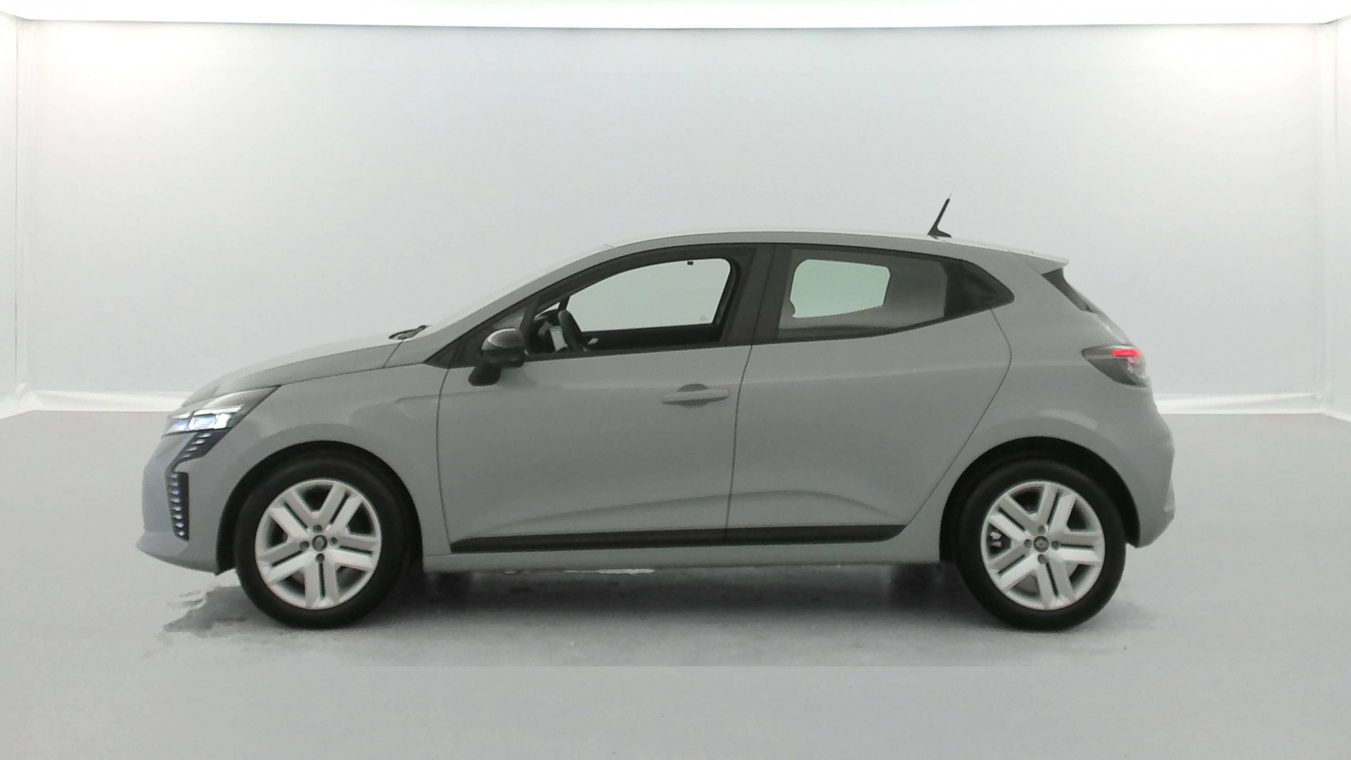 Vente en ligne Renault Clio 5 Clio TCe 90 ch GSR2 au prix de 15 790 €