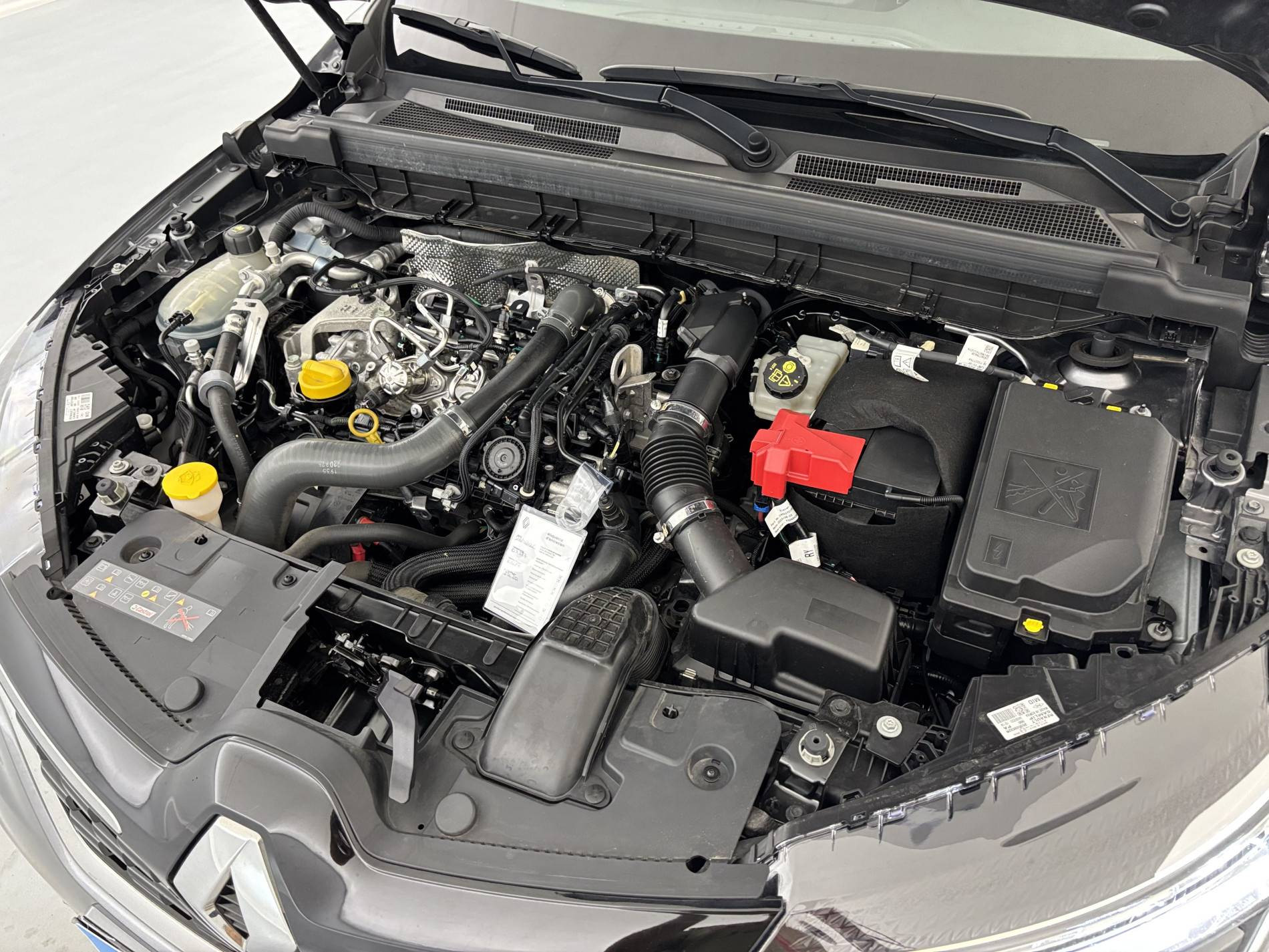 Vente en ligne Renault Arkana  mild hybrid 140 EDC FAP - 22 au prix de 17 490 €