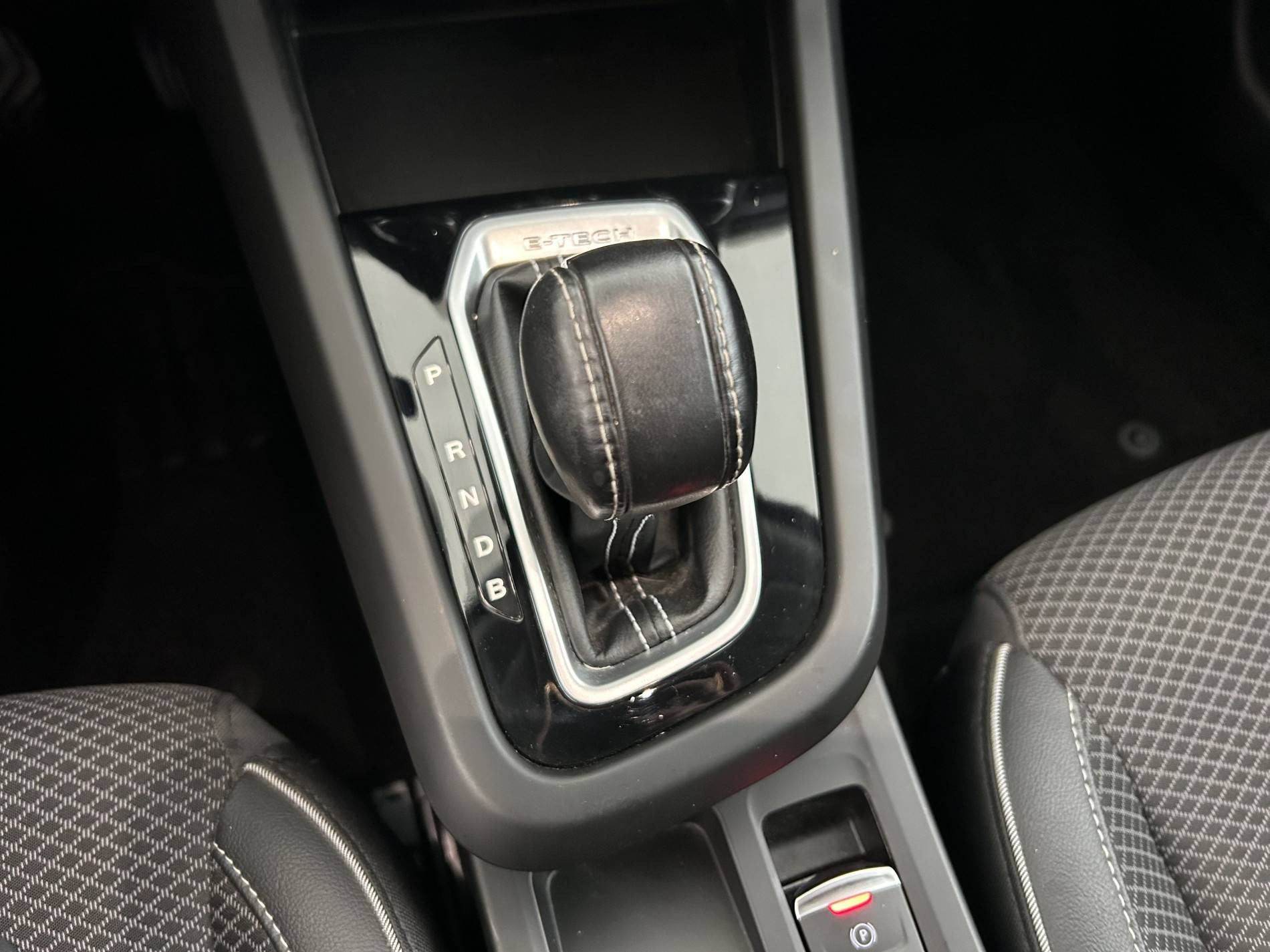 Vente en ligne Renault Arkana  E-Tech 145 - 21B au prix de 19 315 €
