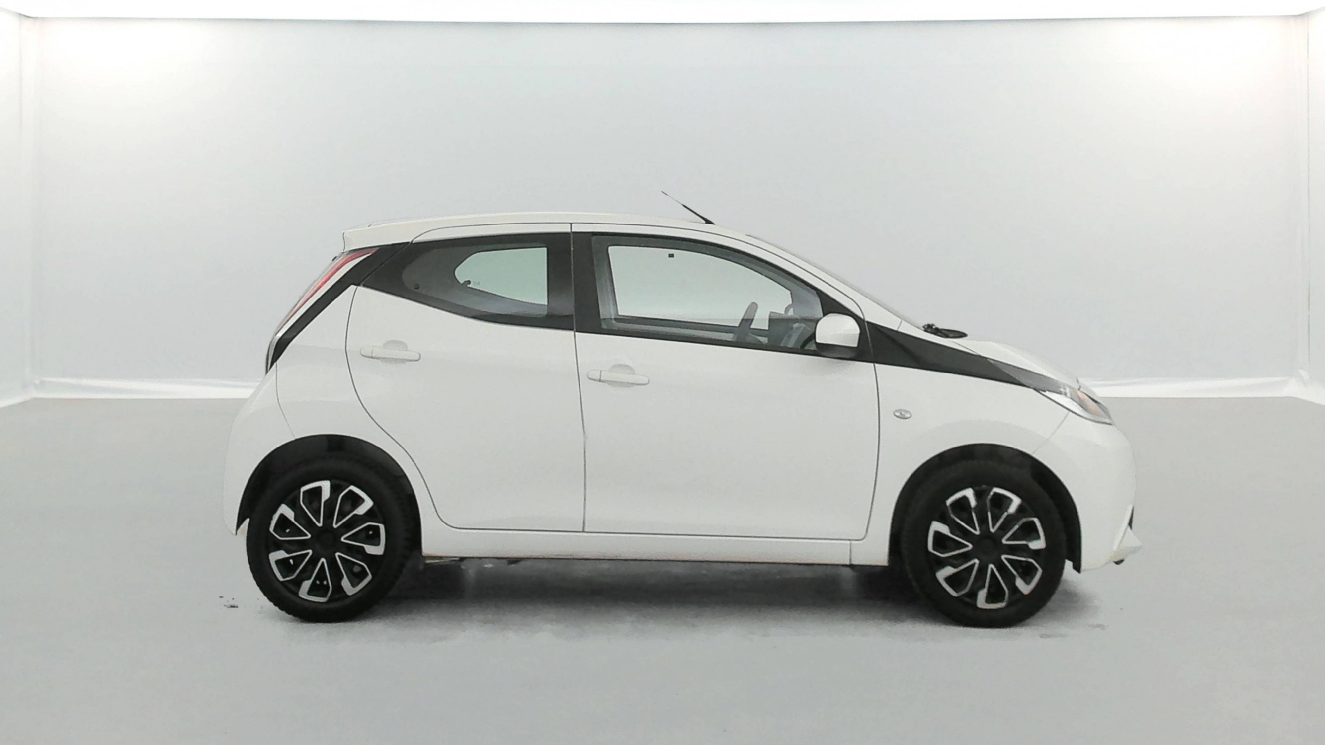 Vente en ligne Toyota Aygo  1.0 VVT-i au prix de 9 490 €