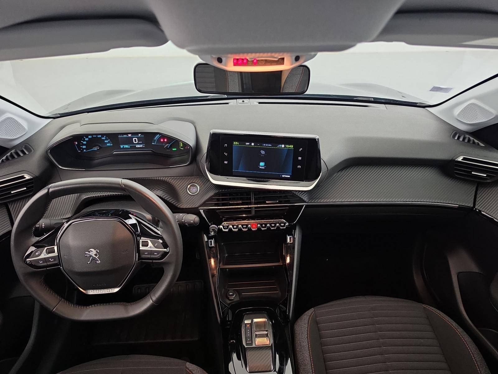 Vente en ligne Peugeot E-208  50 kWh 136ch au prix de 15 900 €