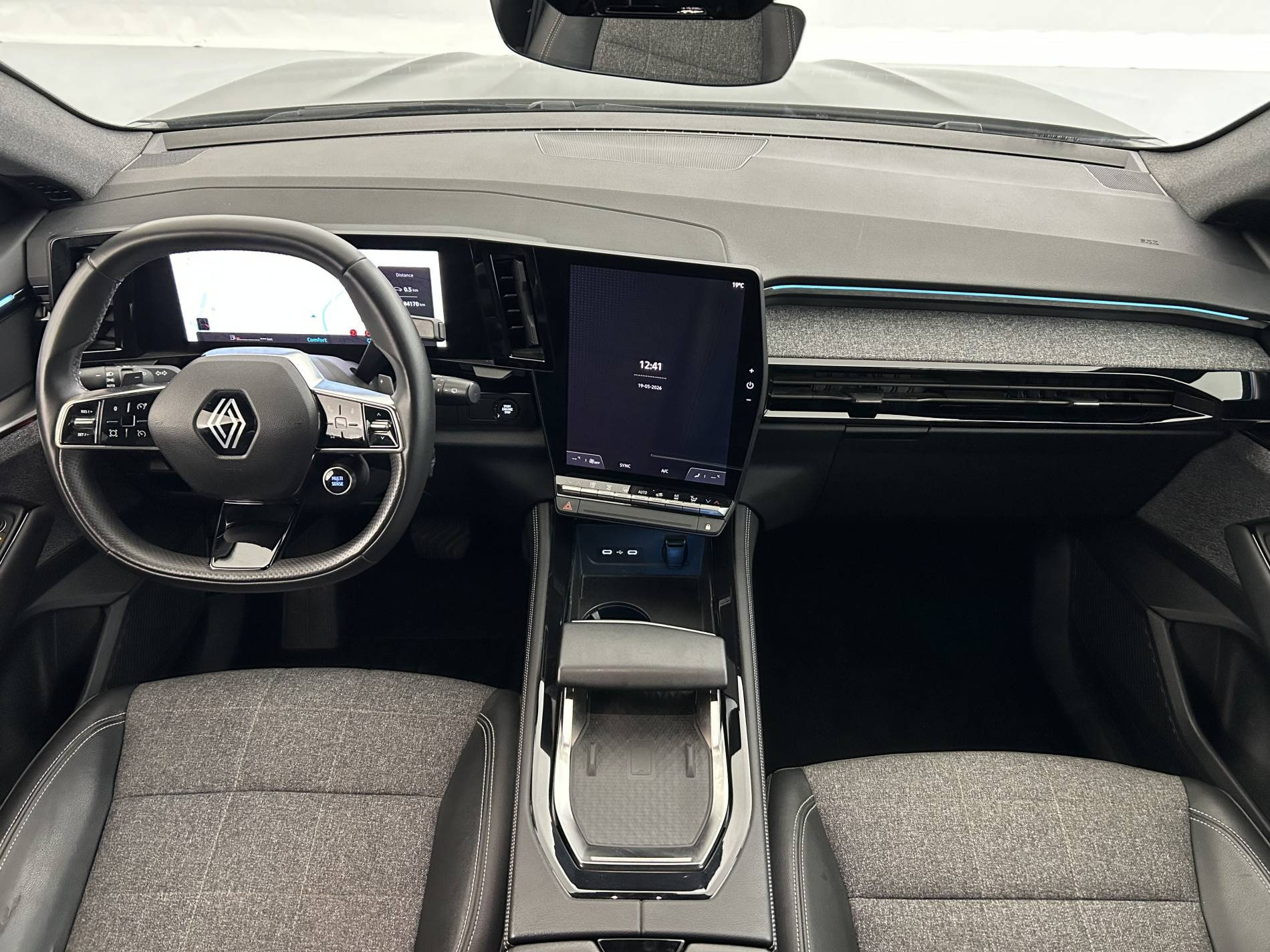 Vente en ligne Renault Espace Espace E-Tech hybrid 200 au prix de 25 990 €