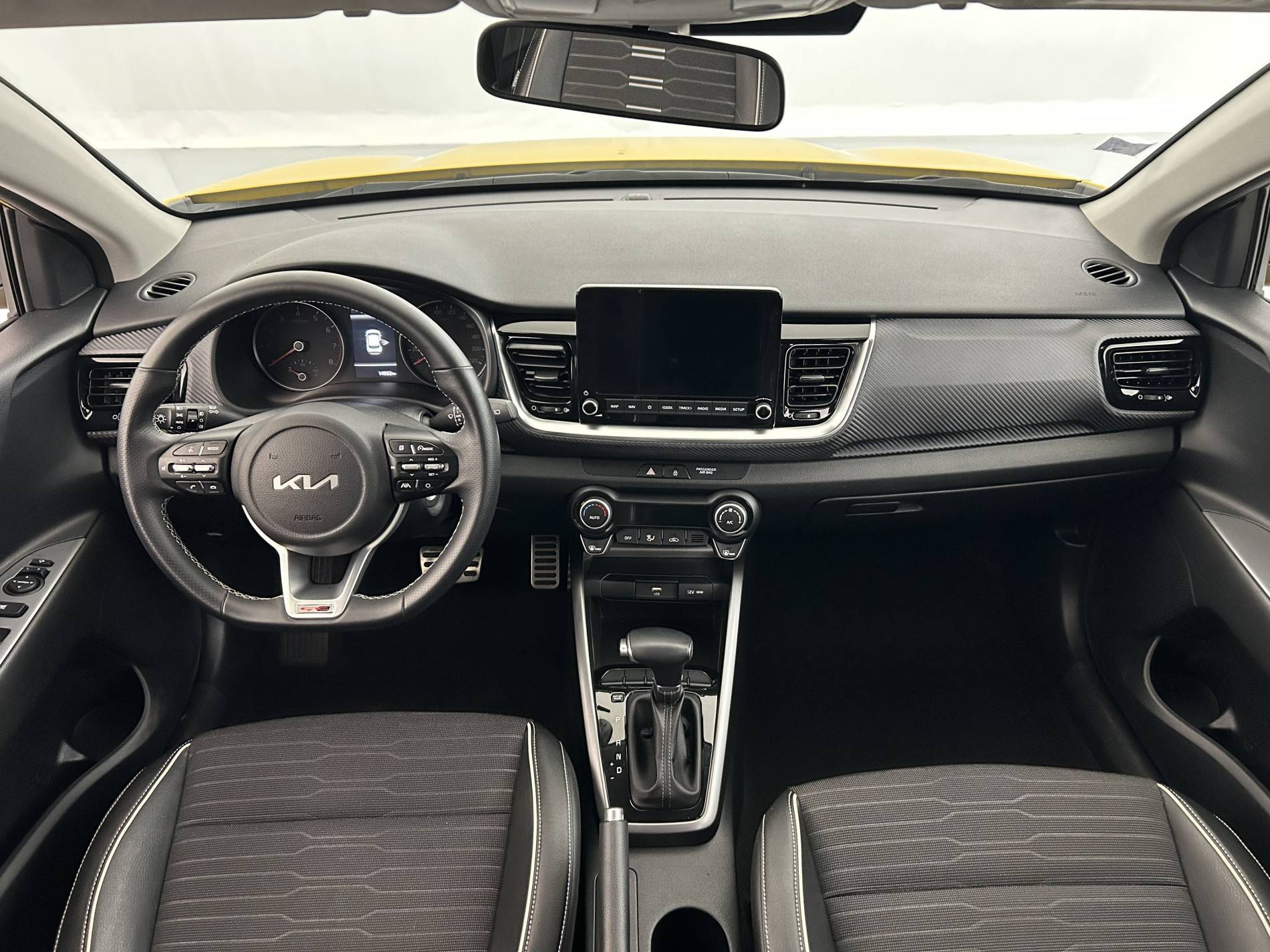 Vente en ligne Kia Stonic  1.0 T-GDi 120 ch MHEV DCT7 au prix de 17 500 €