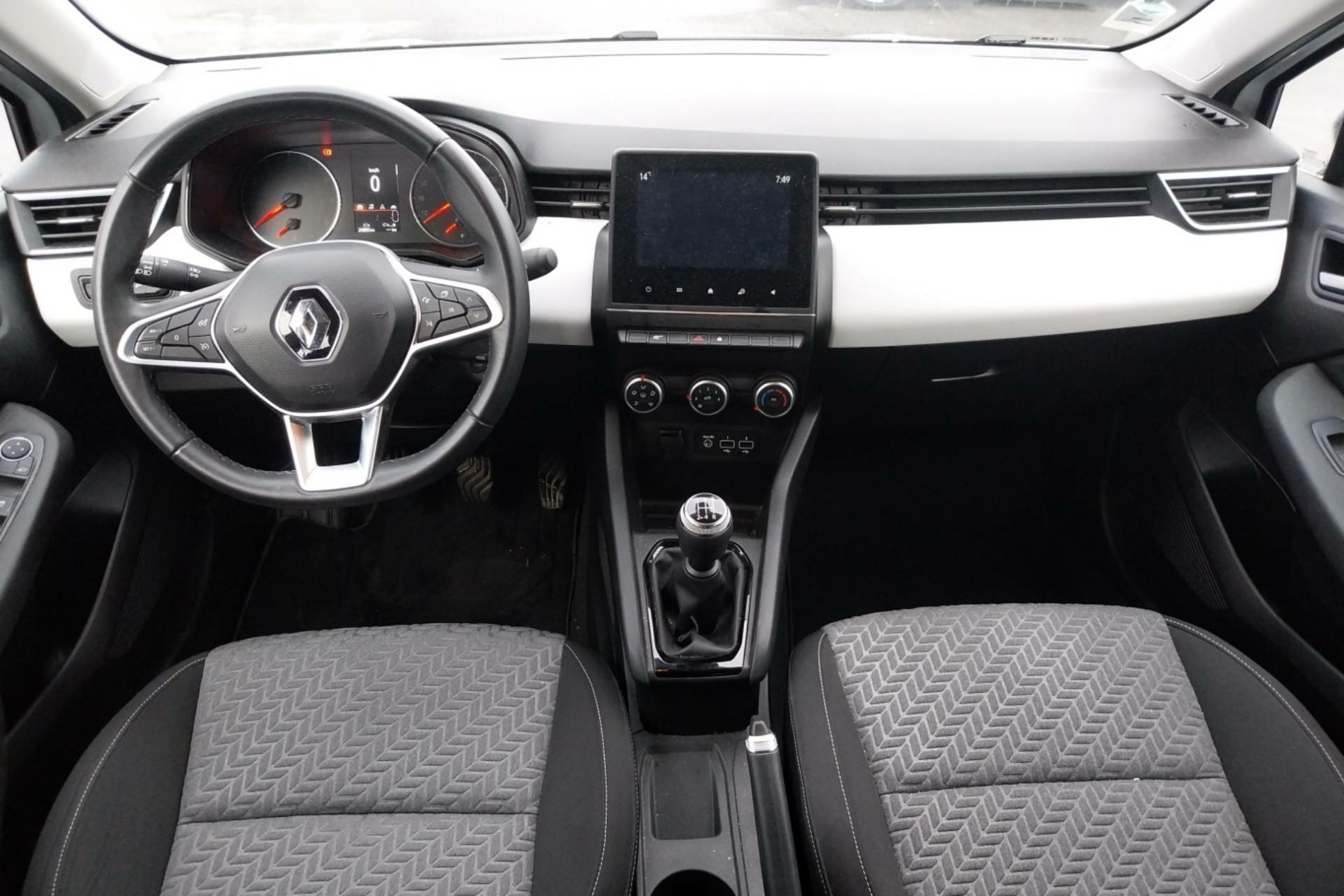 Vente en ligne Renault Clio 5 Clio SCe 65 au prix de 12 990 €