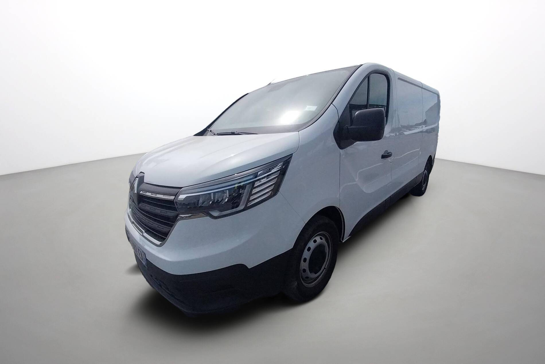 Renault Trafic 3 Fourgon TRAFIC FGN L2H1 3000 KG BLUE DCI 130 occasion de 2023 en vente à Morlaix