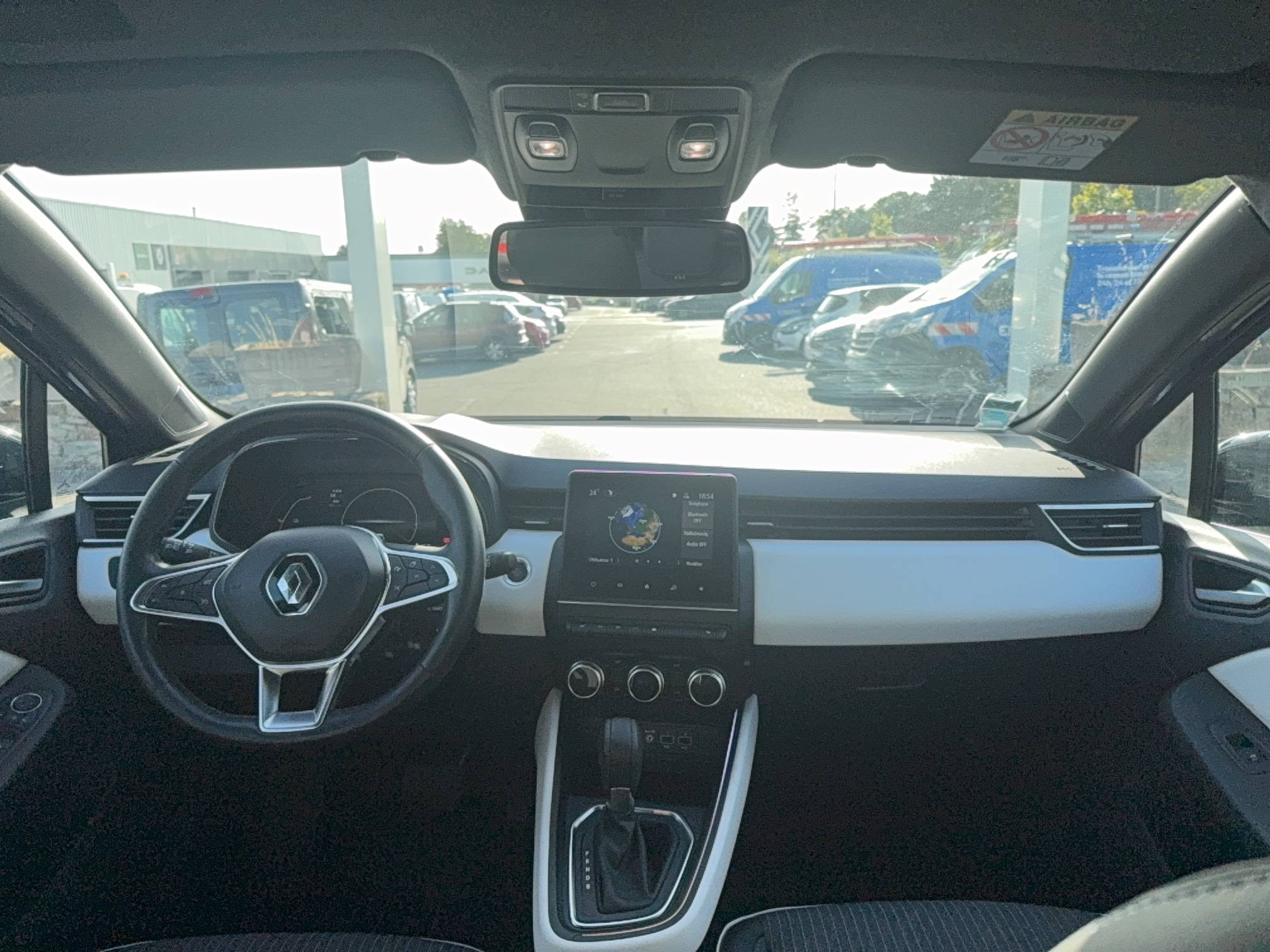 Vente en ligne Renault Clio 5 Clio E-Tech full hybrid 145 au prix de 18 490 €