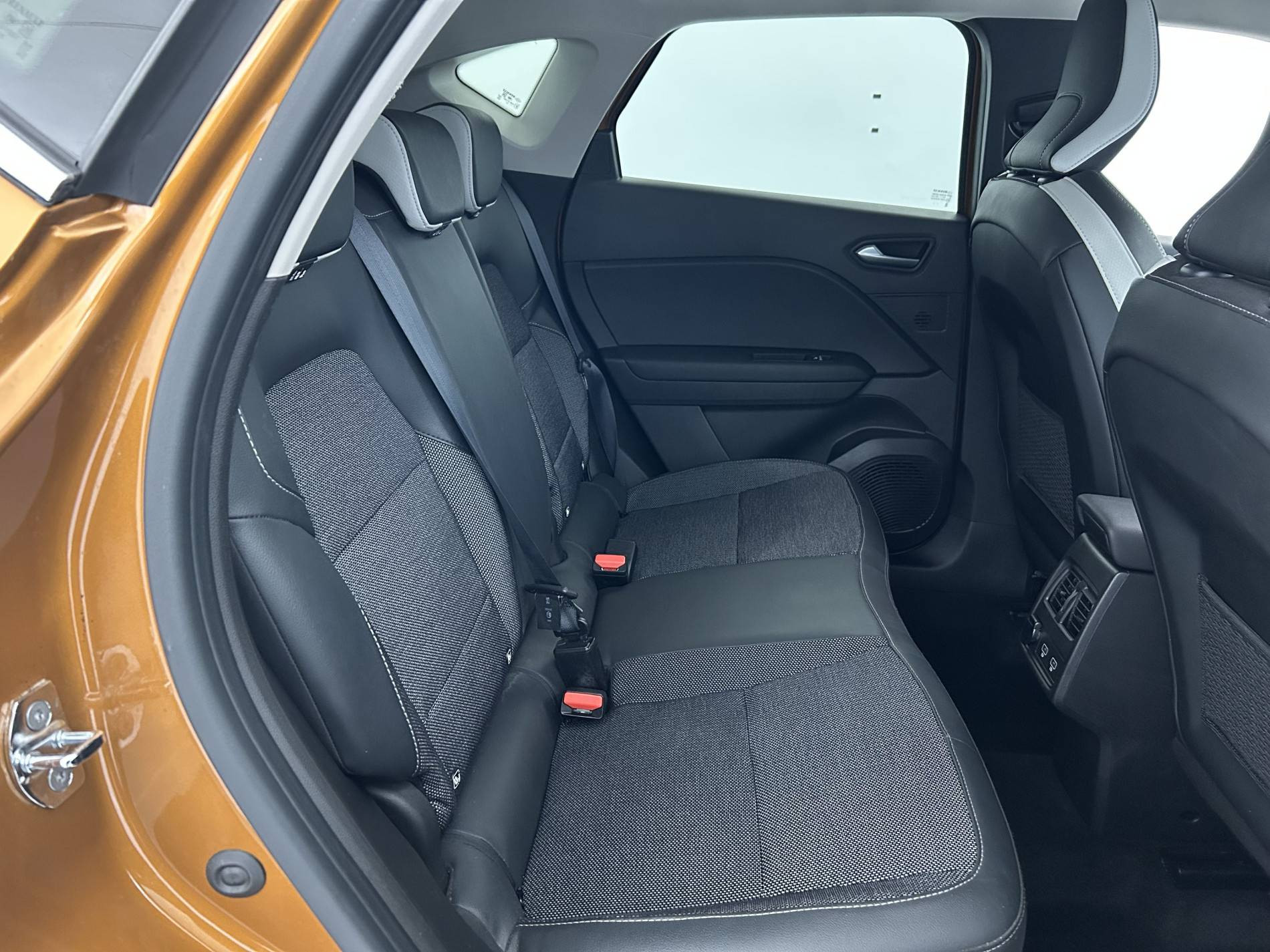 Vente en ligne Renault Captur  TCe 140 - 21 au prix de 17 590 €