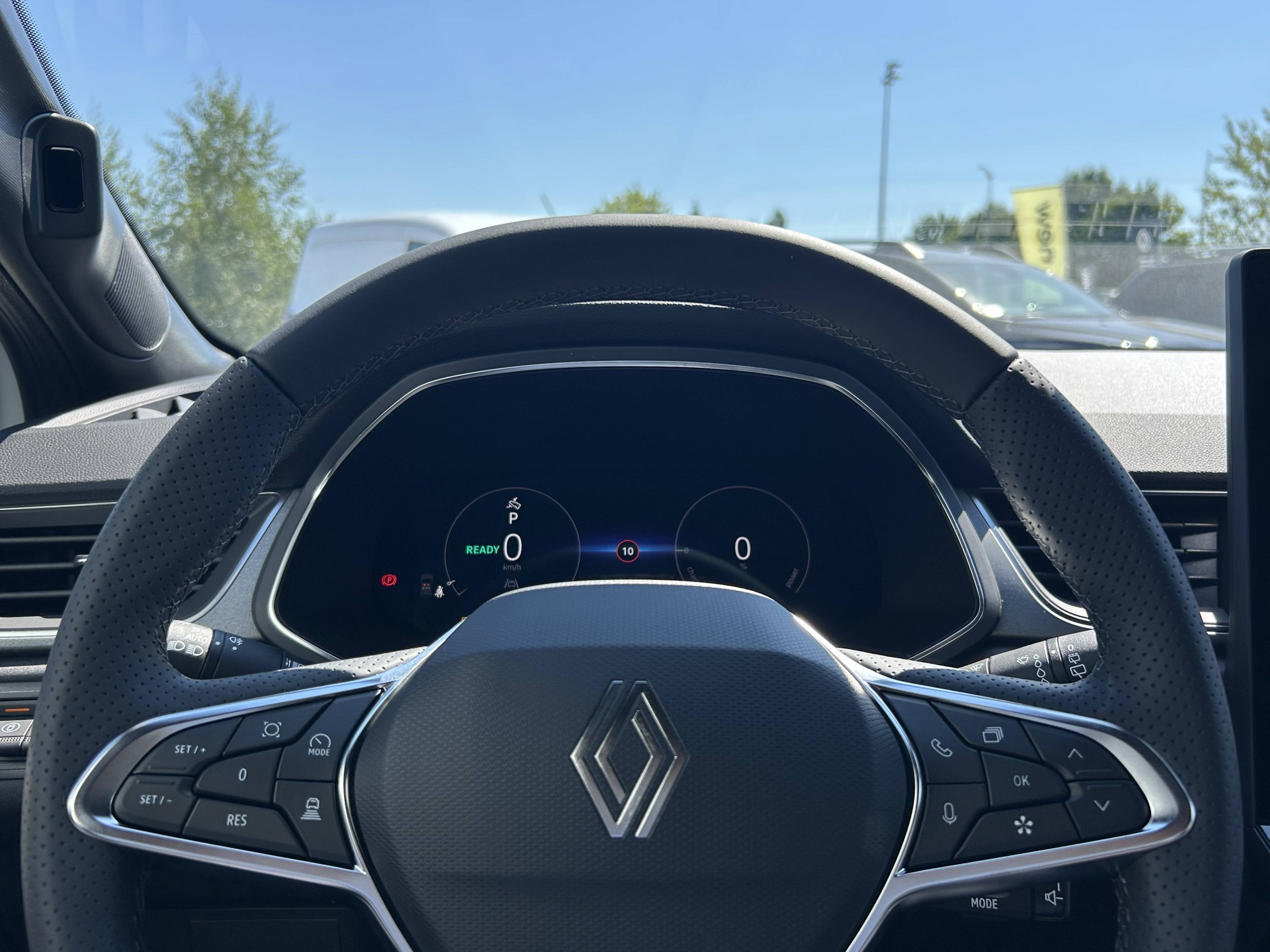 Vente en ligne Renault Captur  E-Tech full hybrid 160 ch au prix de 29 890 €