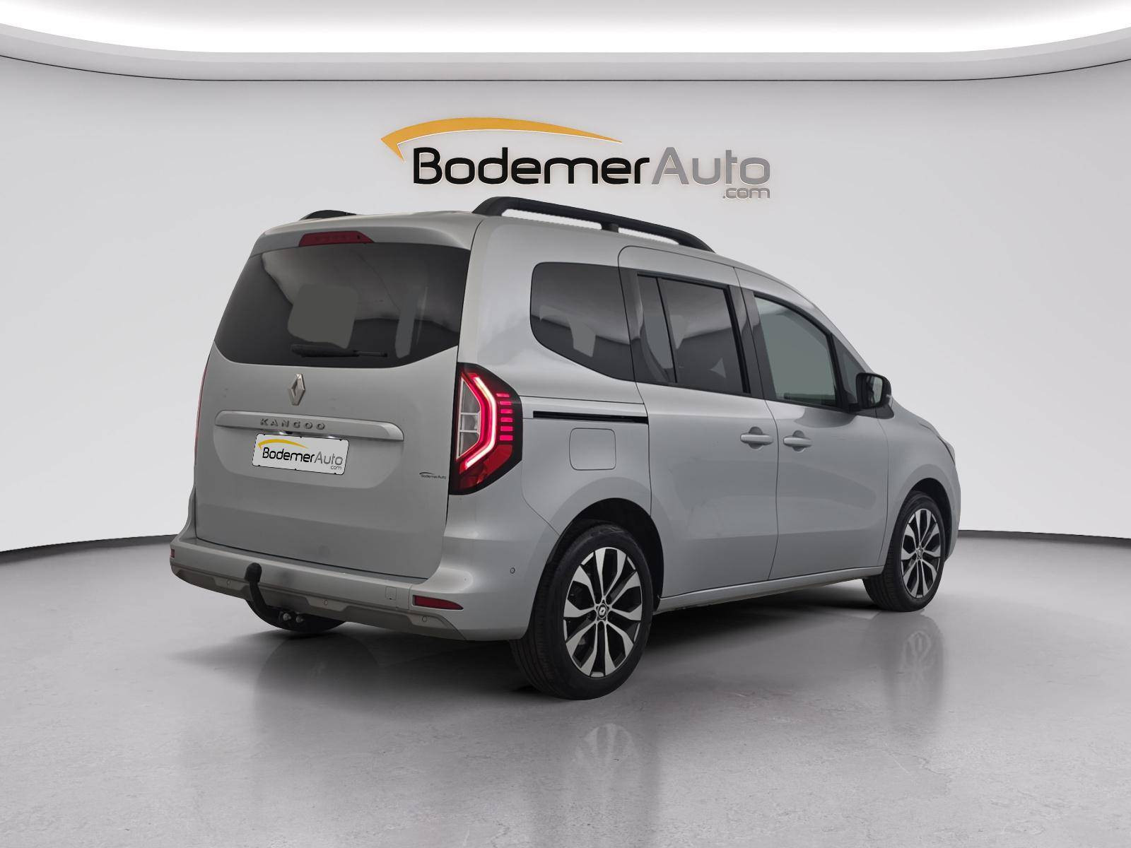 Vente en ligne Renault Kangoo  Blue dCi 115 au prix de 25 890 €
