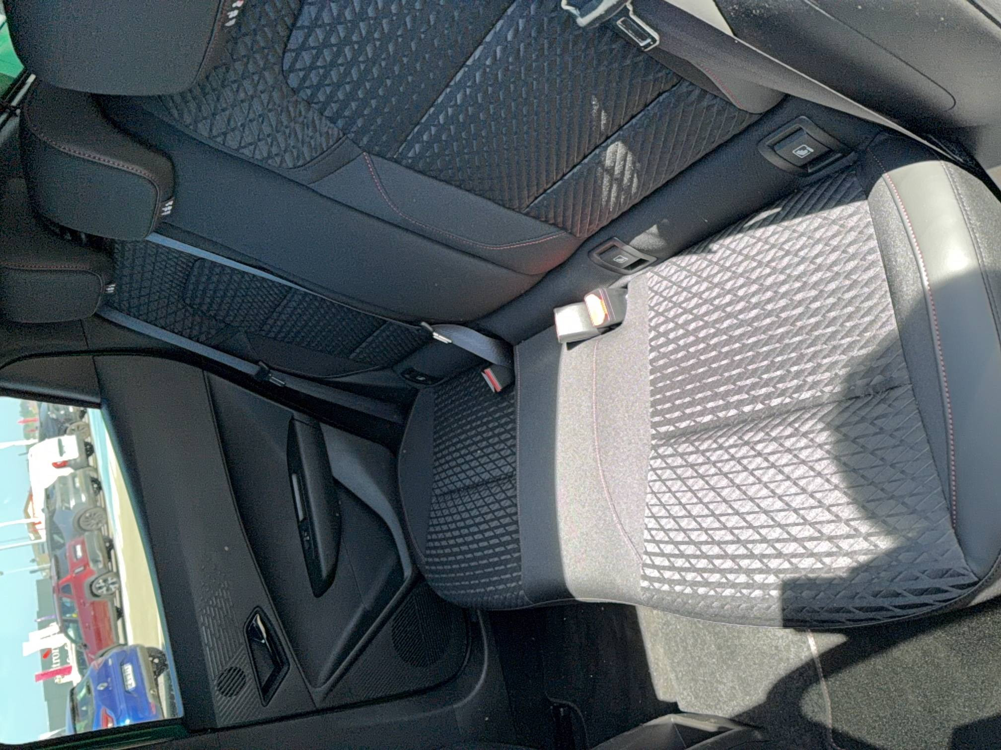 Vente en ligne Renault Clio 6 Clio E-Tech full hybrid 160 ch au prix de 25 500 €