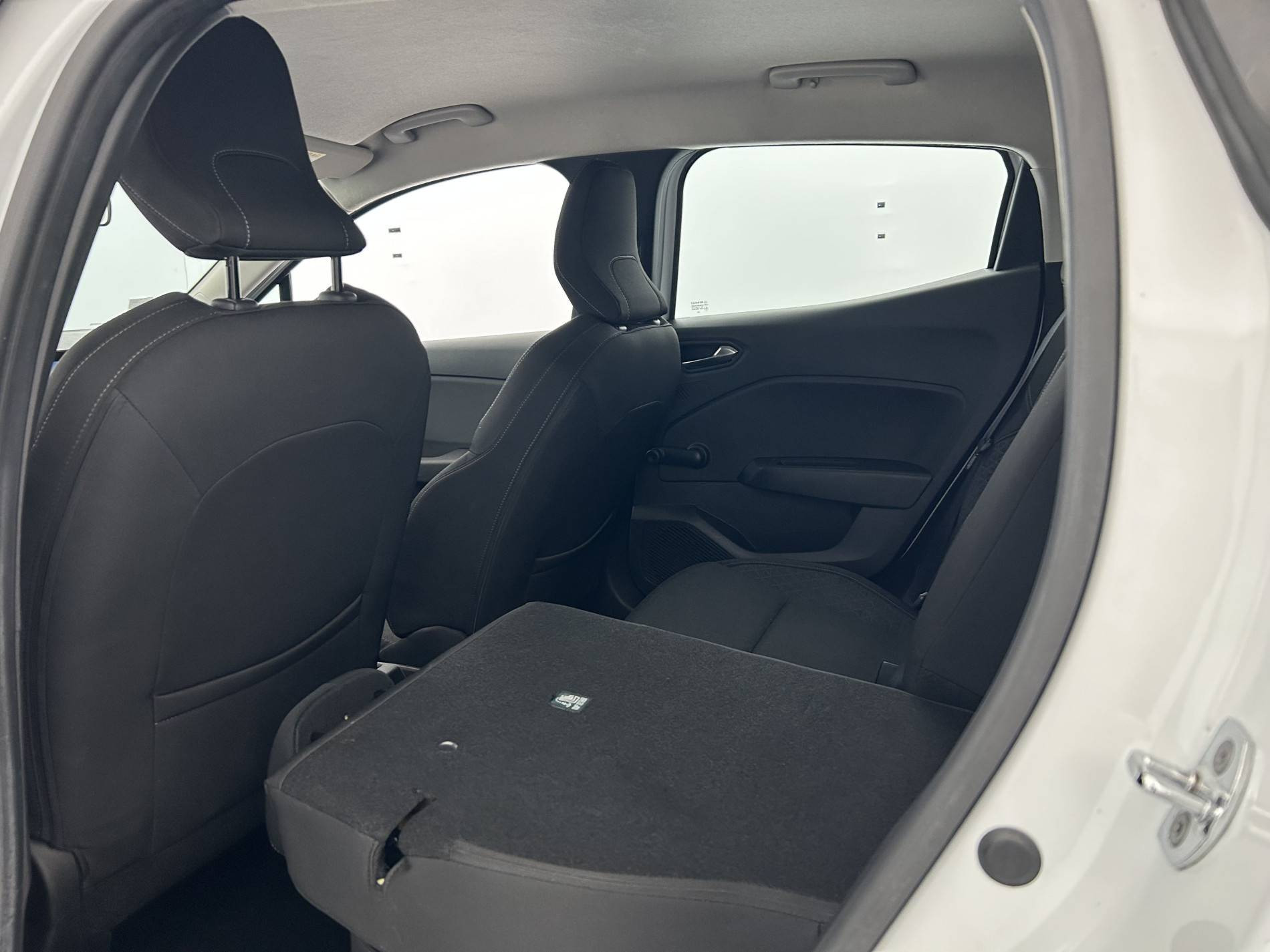 Vente en ligne Renault Clio 5 Clio SCe 75 au prix de 10 490 €