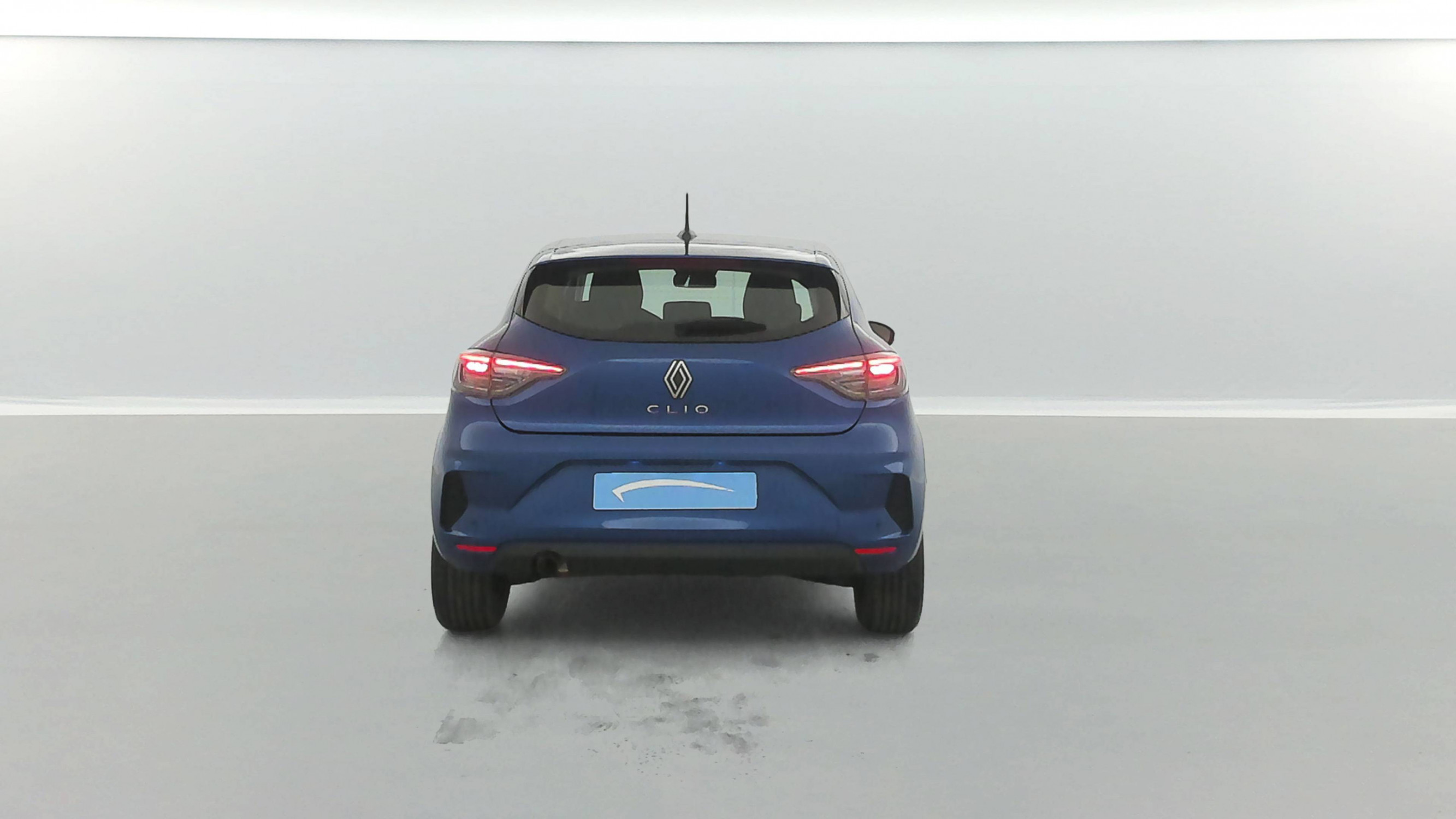 Vente en ligne Renault Clio 5 Clio TCe 90 au prix de 15 290 €