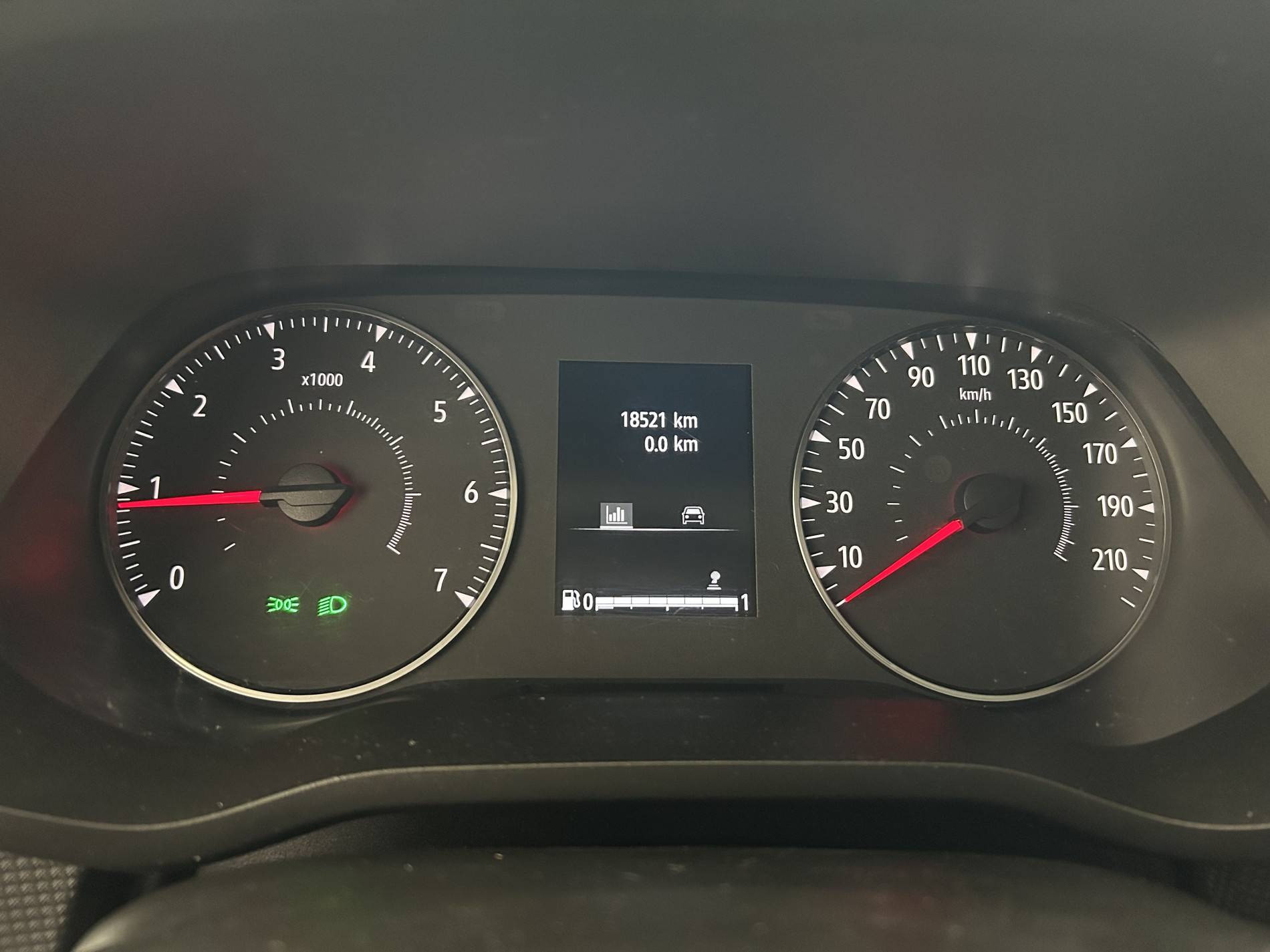 Vente en ligne Renault Trafic 3 Fourgon TRAFIC FGN L1H1 3000 KG BLUE DCI 130 au prix de 23 990 €