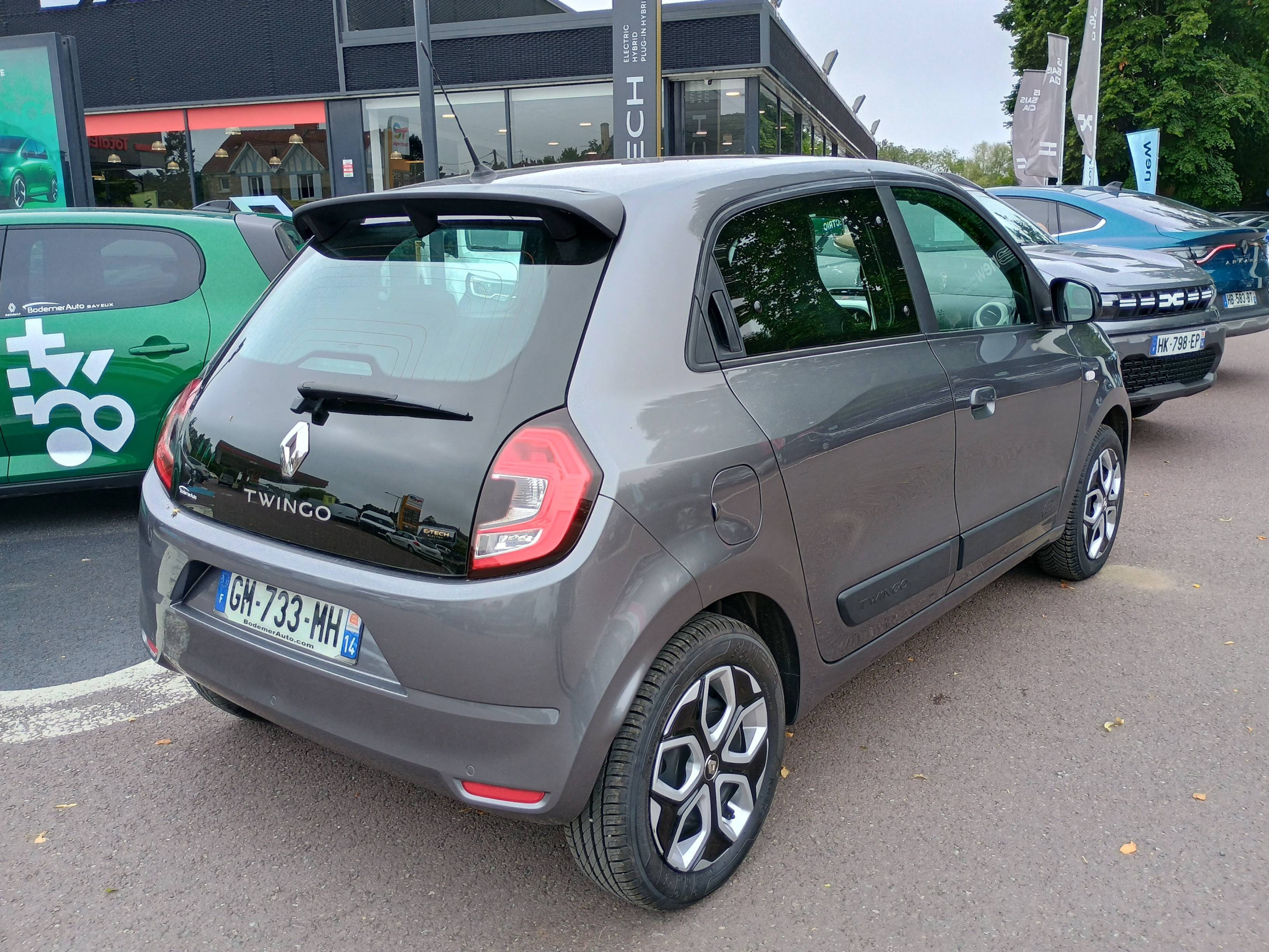 Vente en ligne Renault Twingo Electrique Twingo III E-Tech au prix de 12 990 €