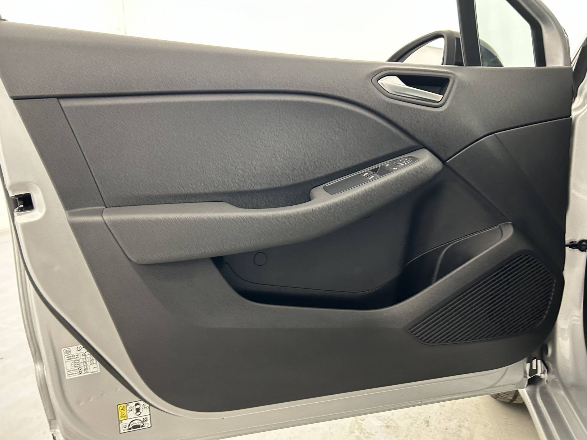 Vente en ligne Renault Clio 5 Clio TCe 90 au prix de 14 290 €